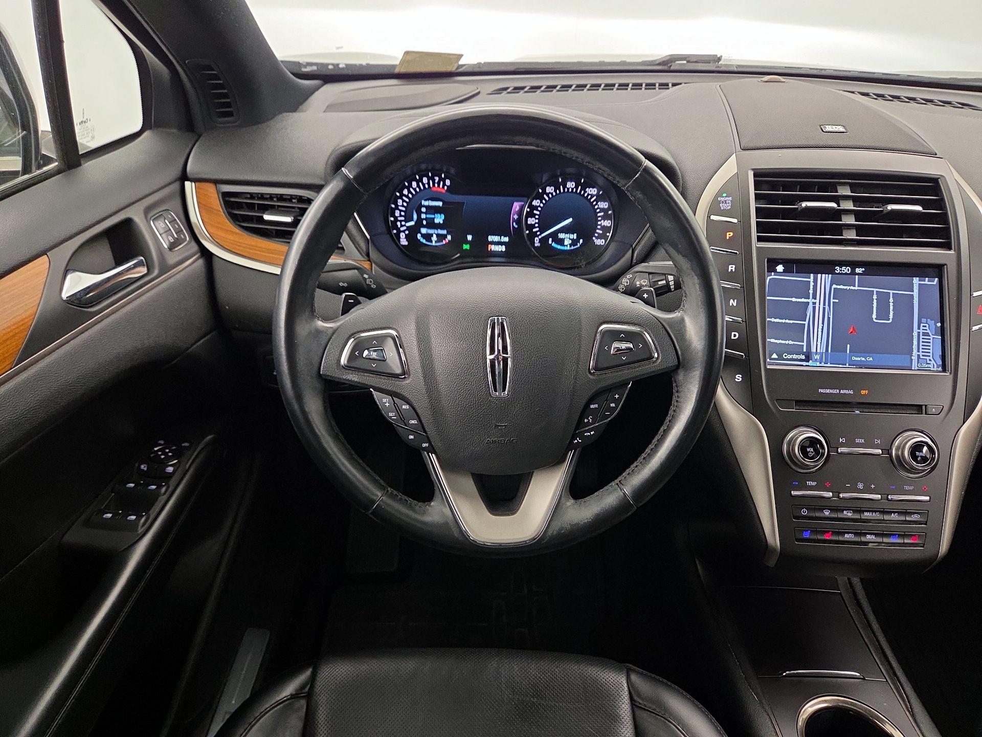 Thumbnail: 2016 Lincoln MKC - 10