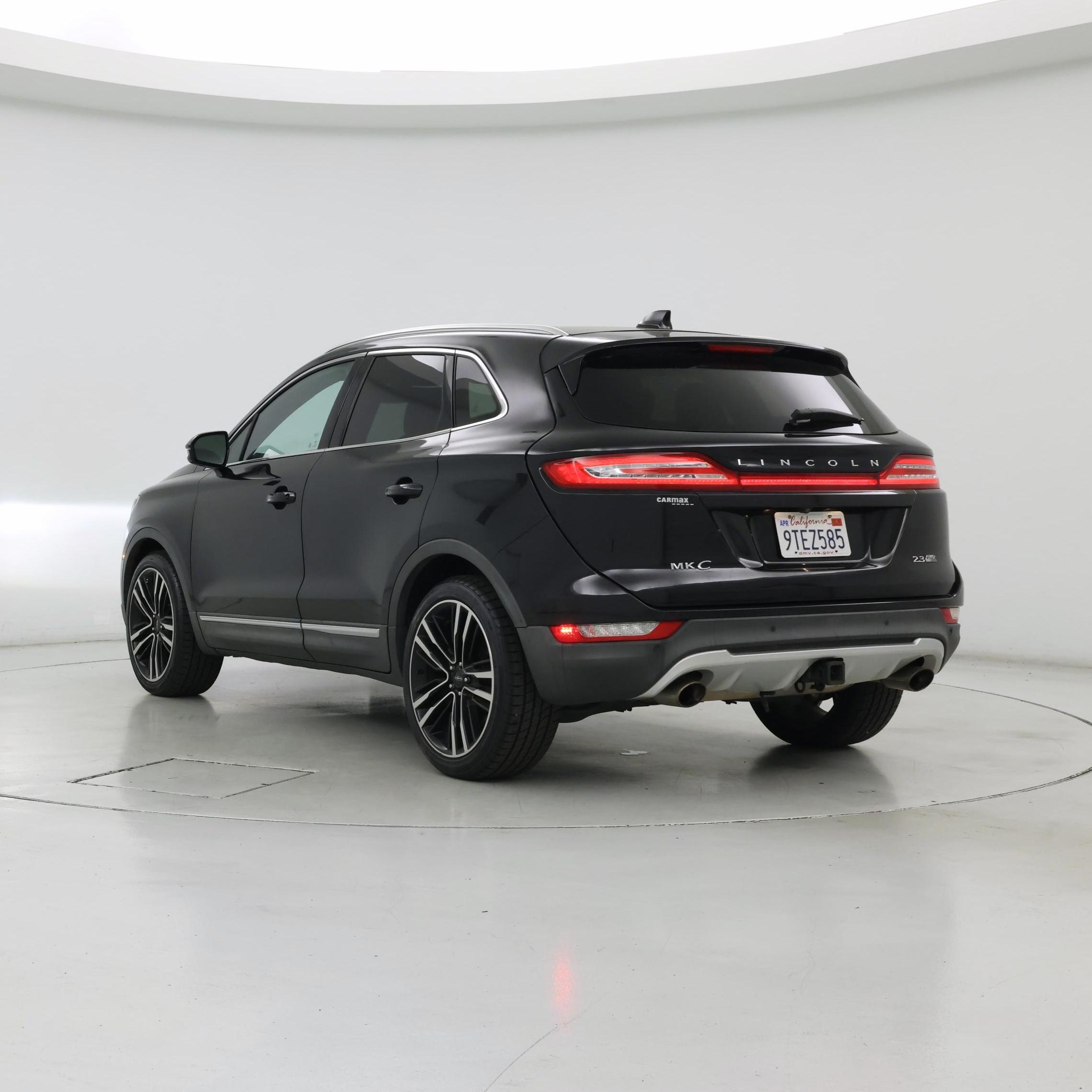 Thumbnail: 2016 Lincoln MKC - 2