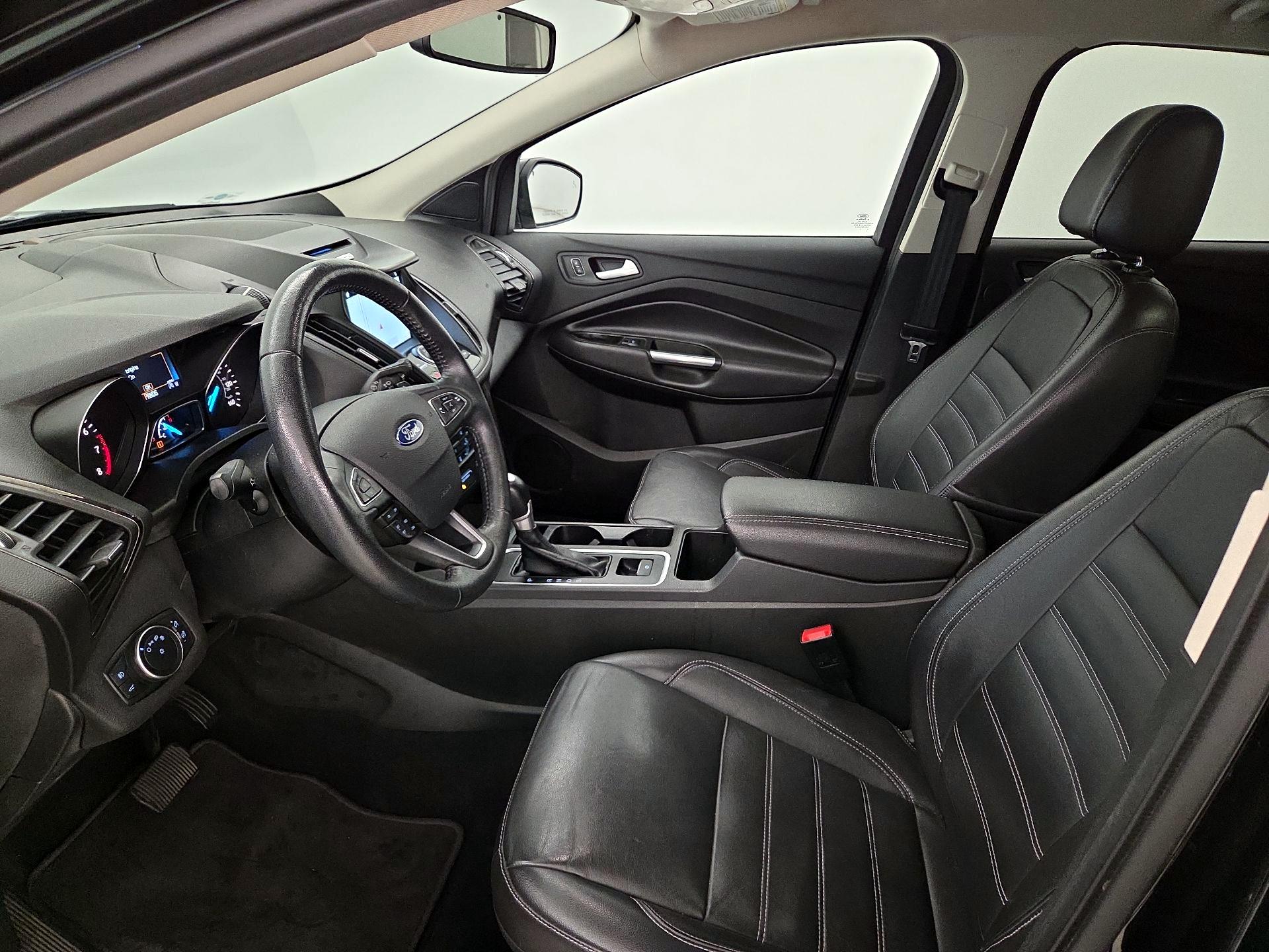 Thumbnail: 2017 Ford Escape - 11