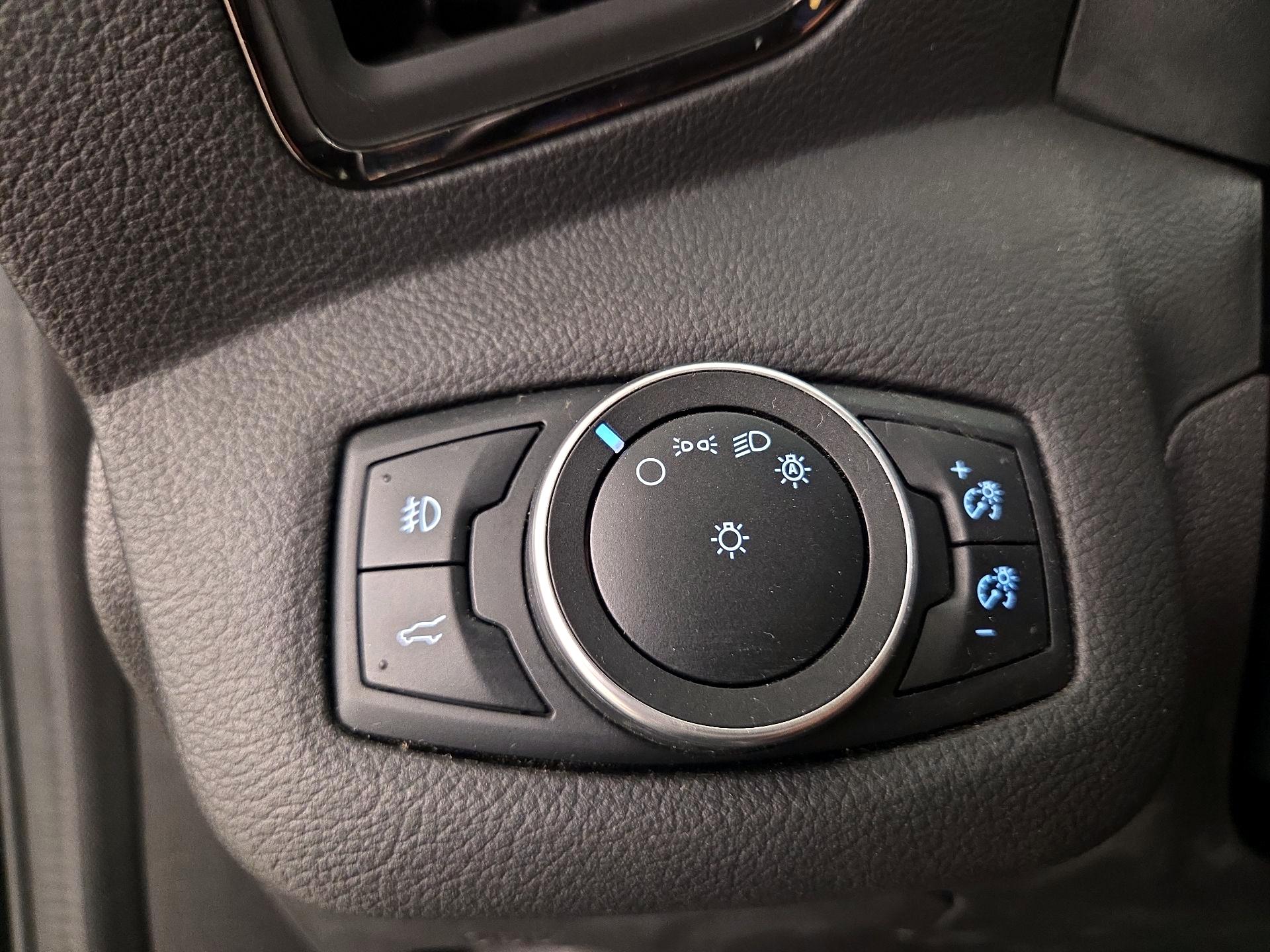 Thumbnail: 2017 Ford Escape - 13