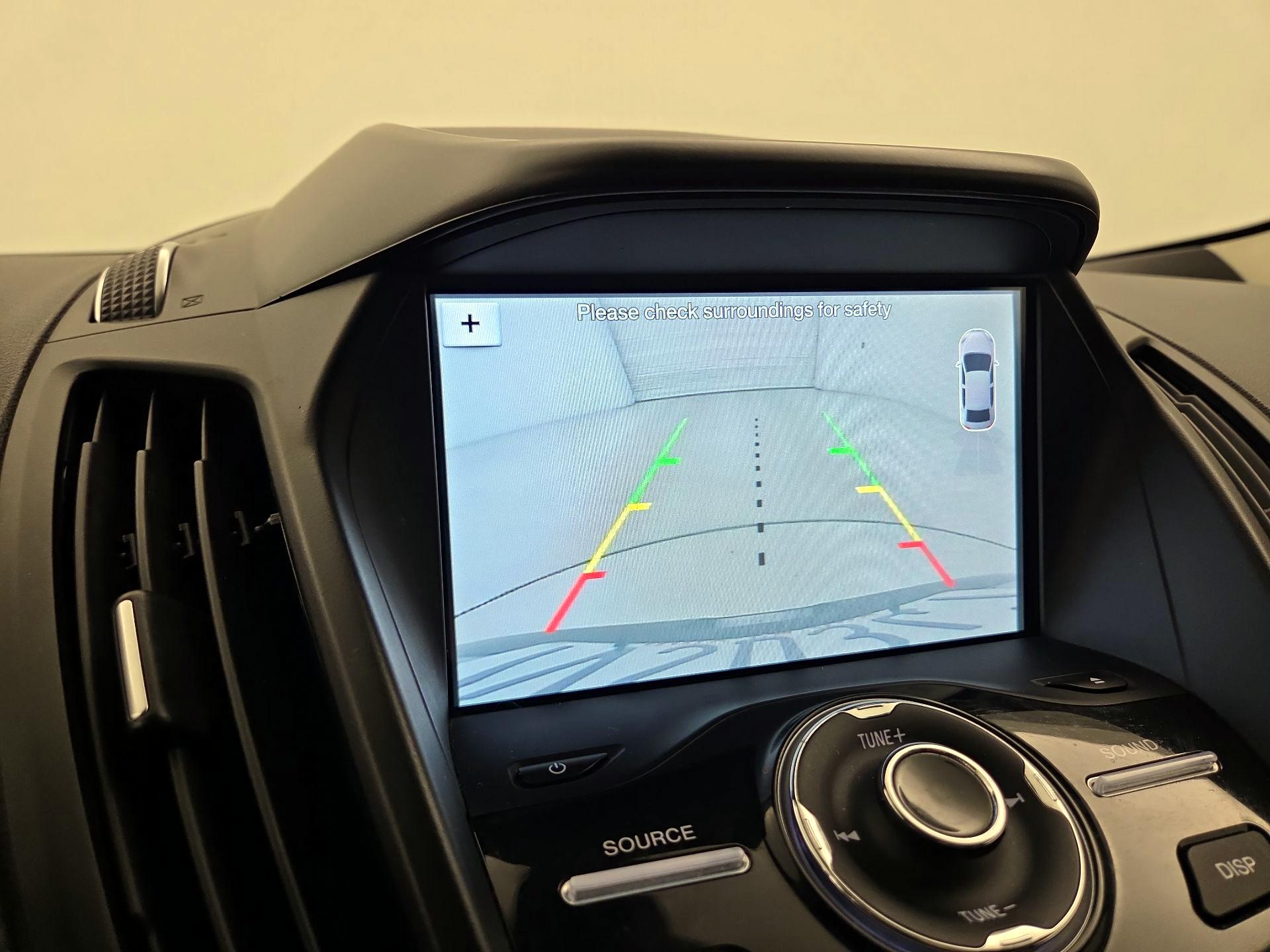 Thumbnail: 2017 Ford Escape - 15