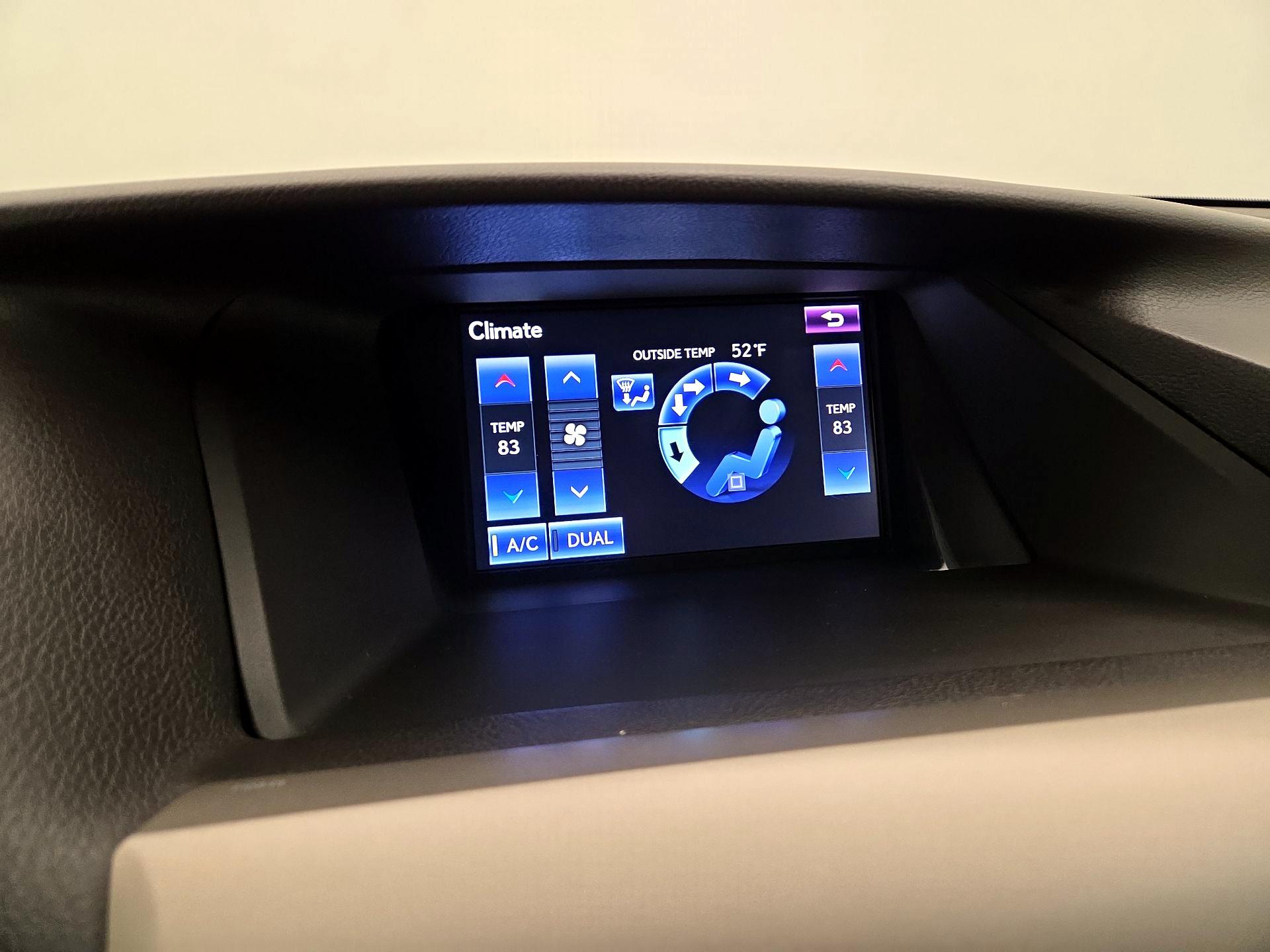 Thumbnail: 2015 Lexus RX - 17