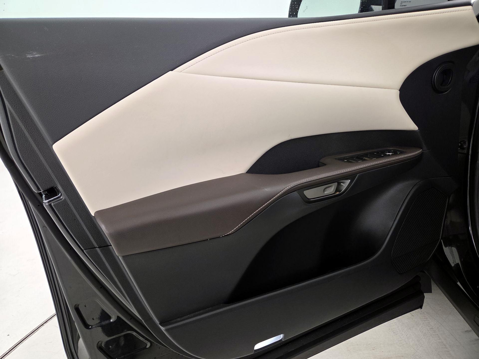 Thumbnail: 2024 Lexus RX - 12