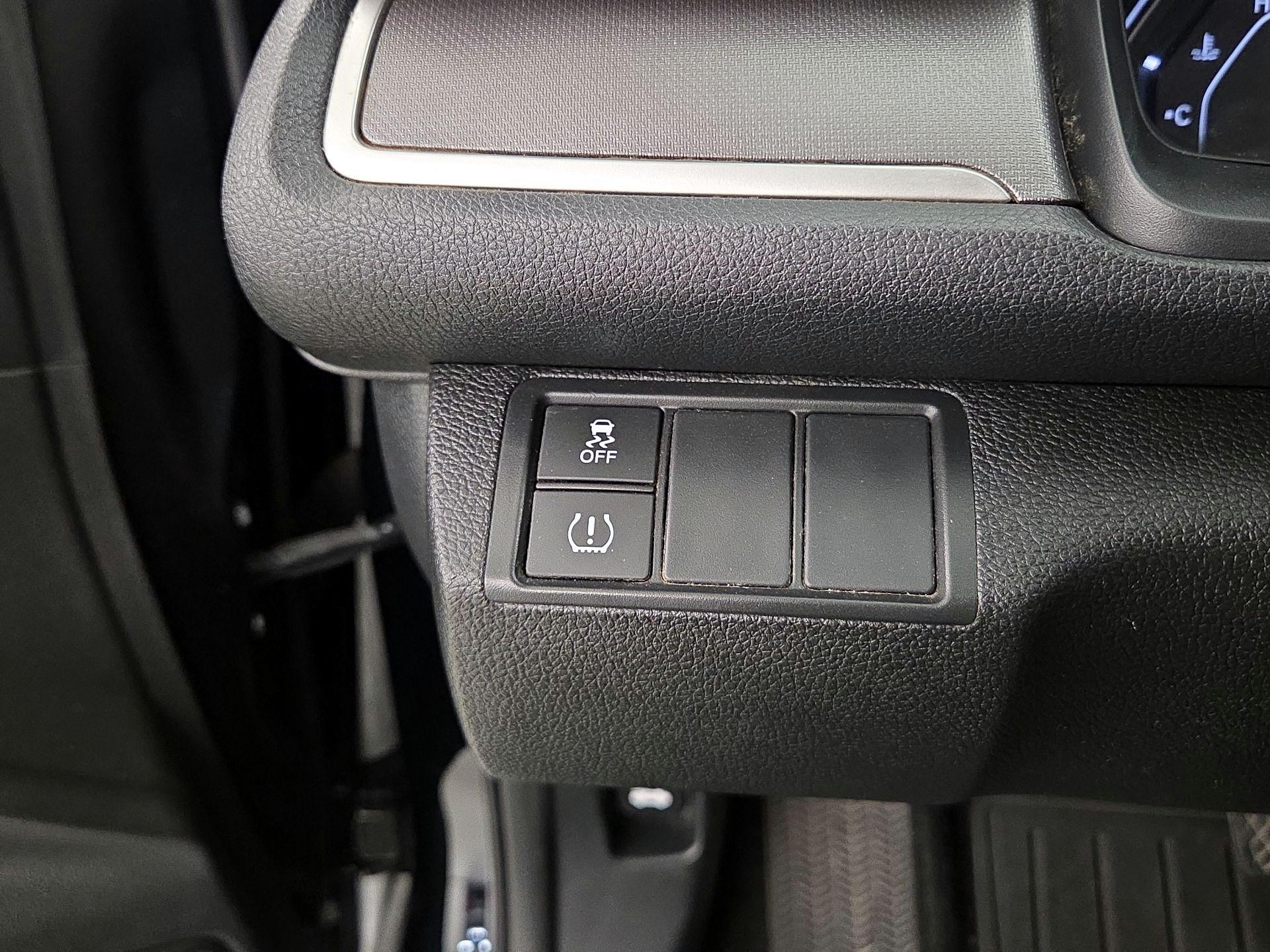 Thumbnail: 2016 Honda Civic - 13