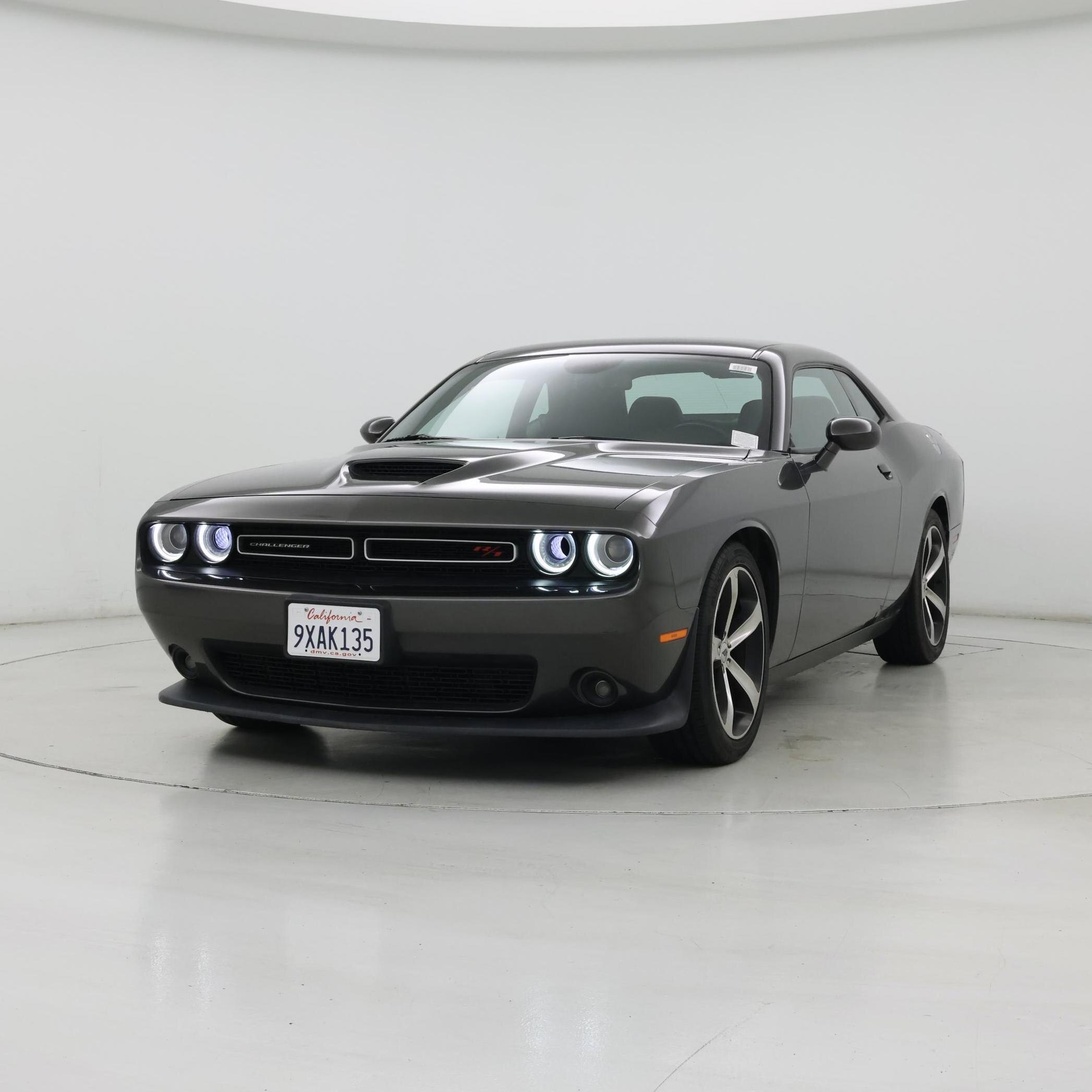 Thumbnail: 2019 Dodge Challenger - 4