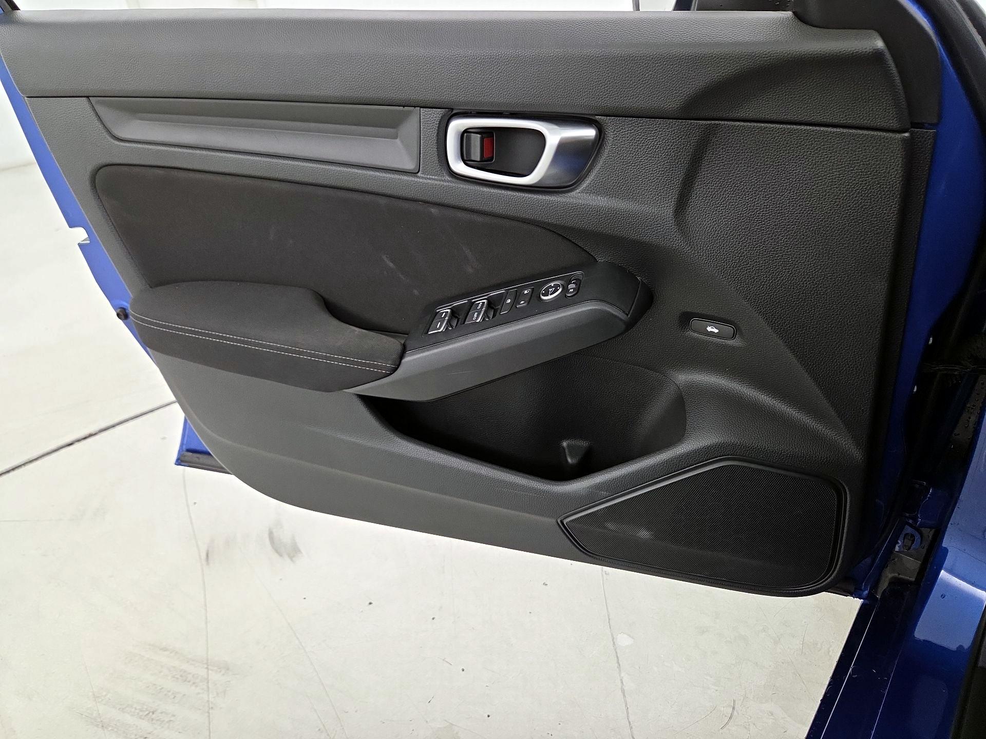 Thumbnail: 2024 Honda Civic - 12