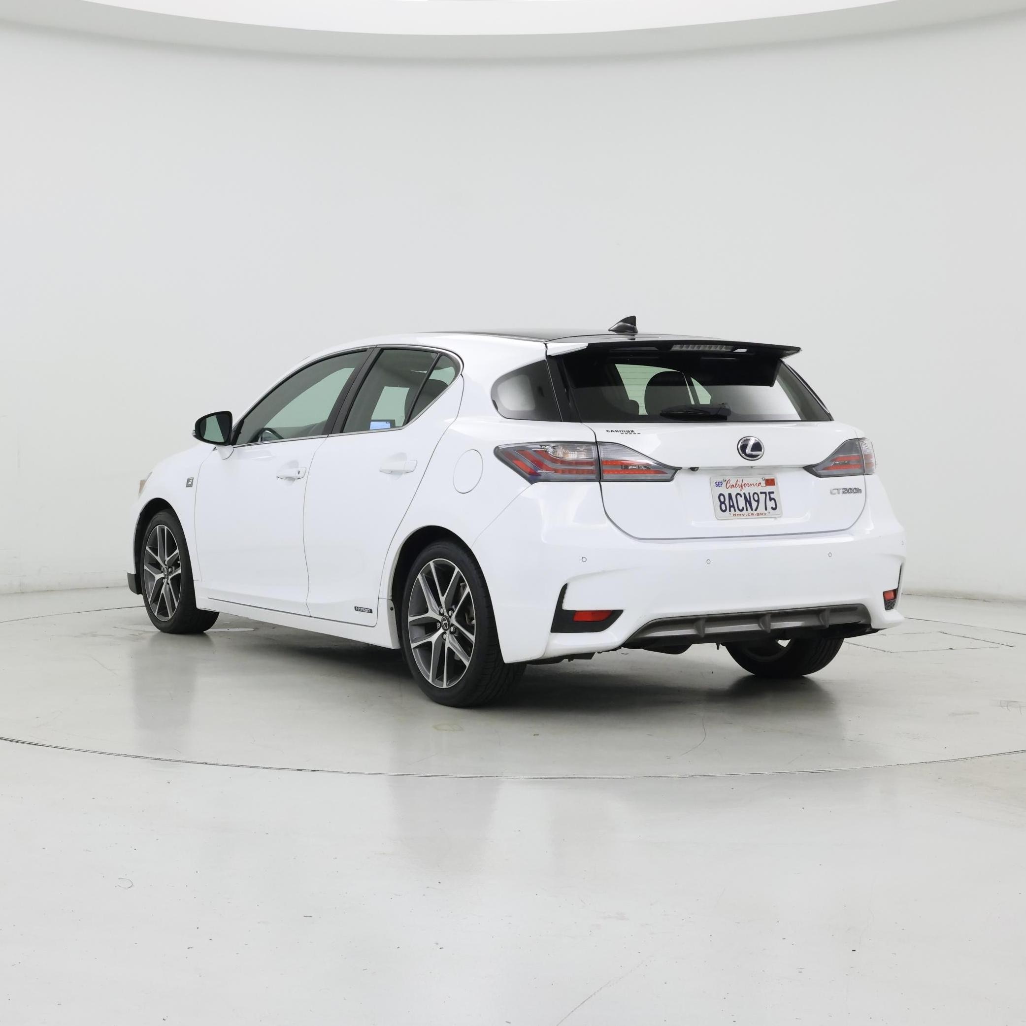 Thumbnail: 2014 Lexus CT - 2