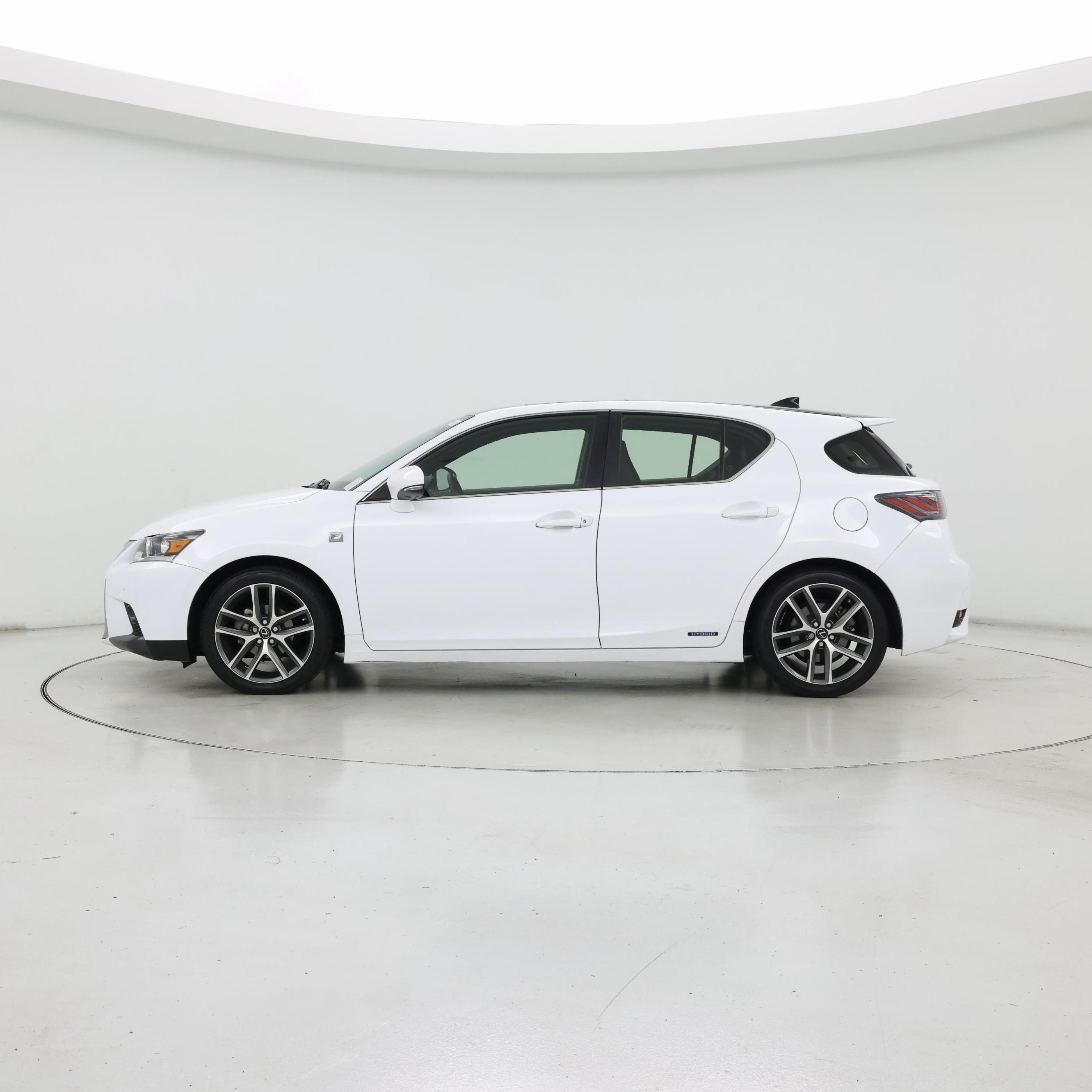Thumbnail: 2014 Lexus CT - 3