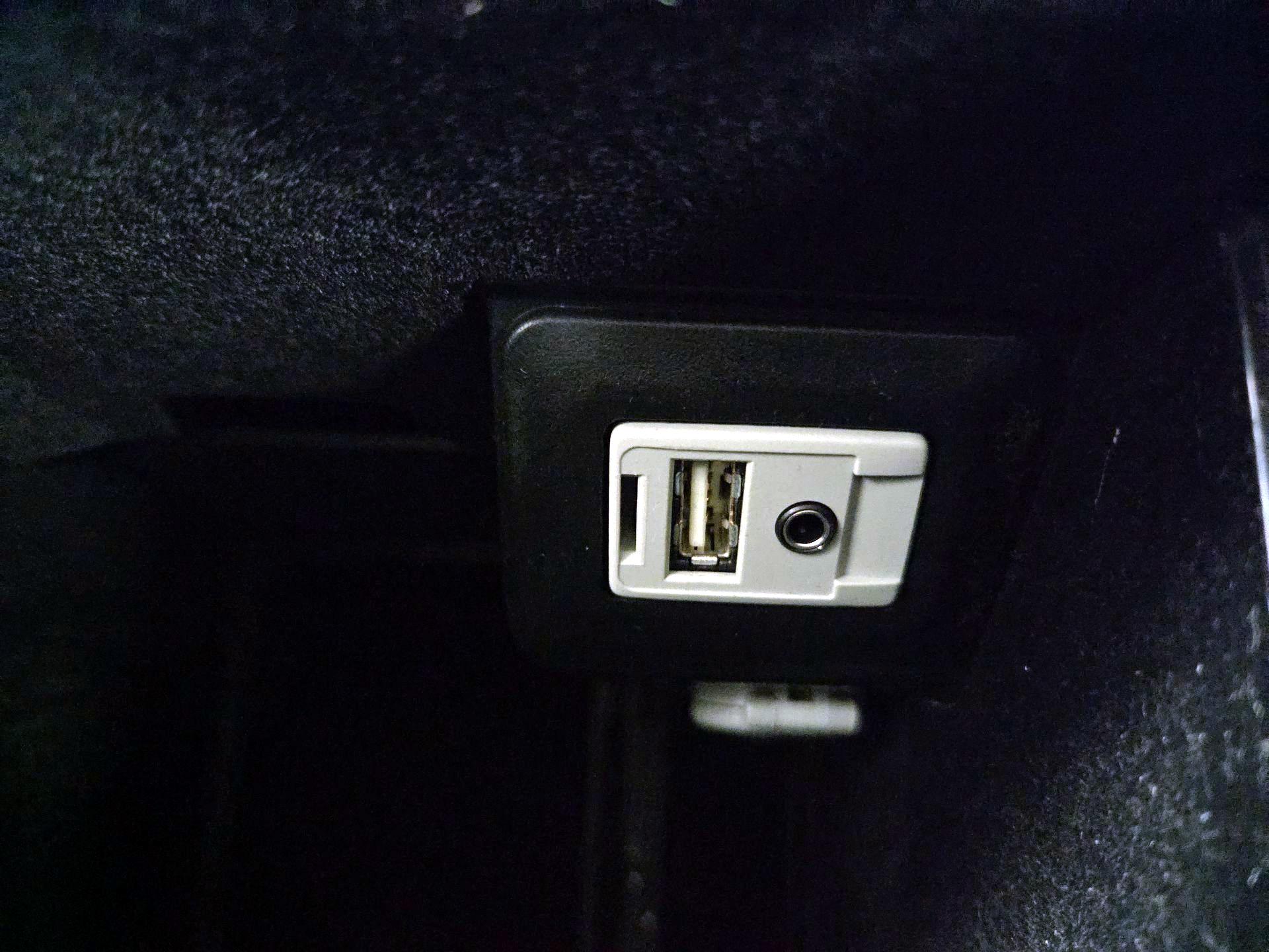 Thumbnail: 2015 Lexus RX - 18