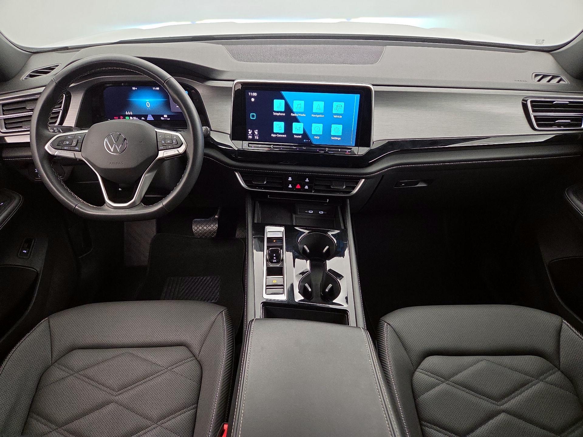 Thumbnail: 2024 Volkswagen Atlas - 9