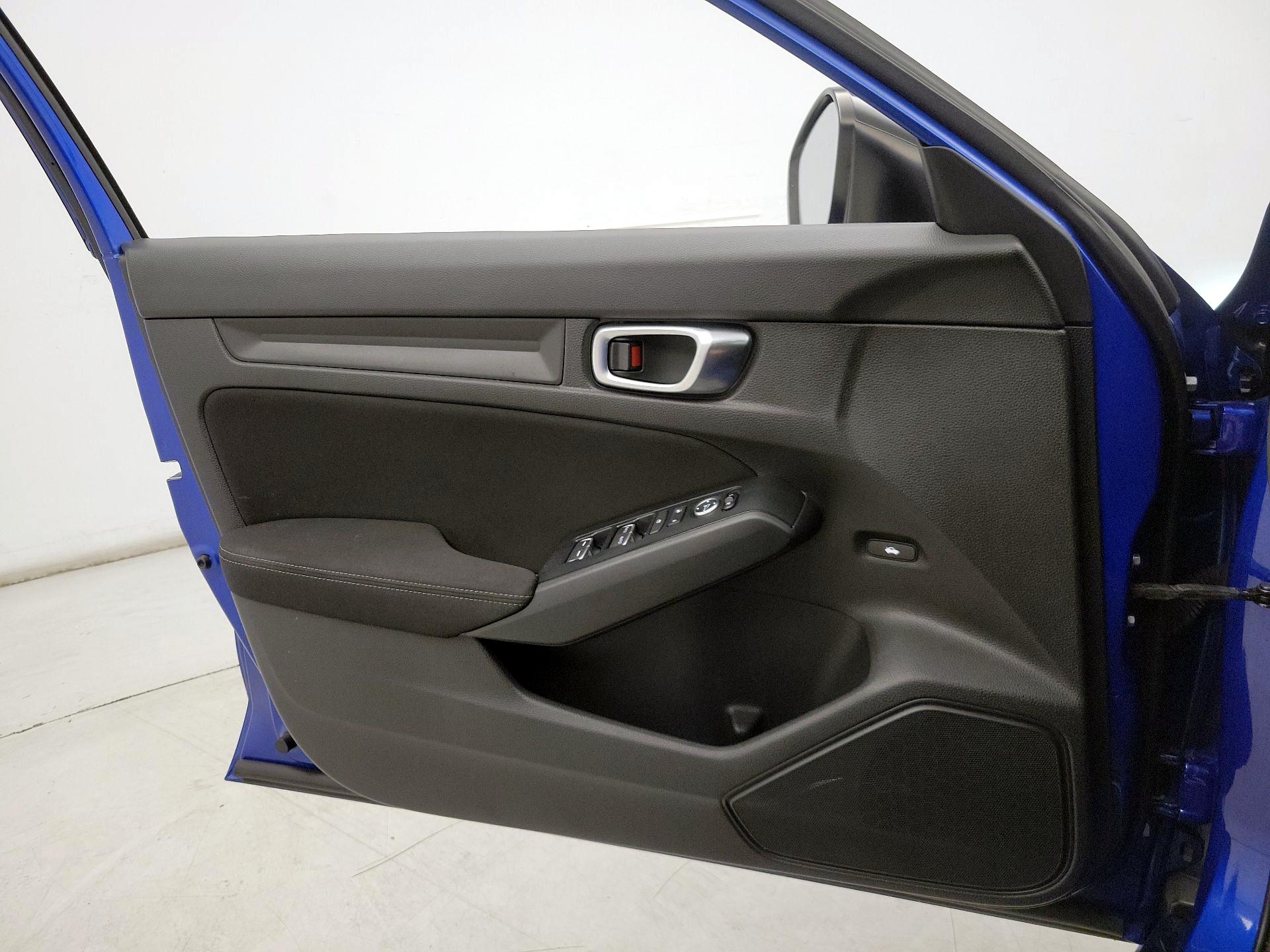 Thumbnail: 2023 Honda Civic - 12