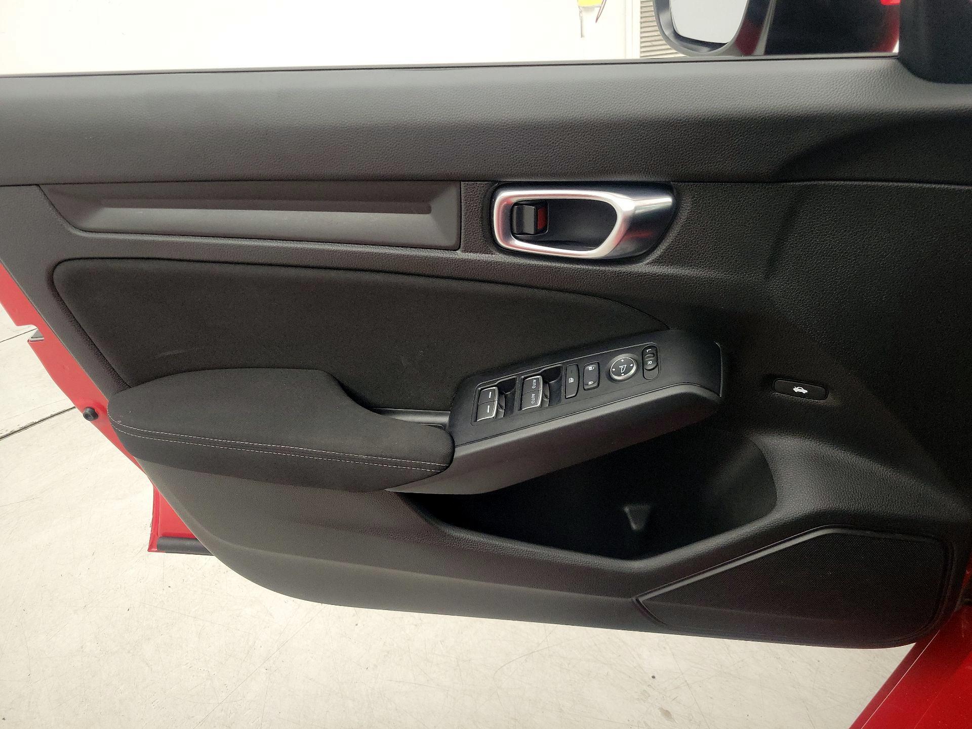 Thumbnail: 2025 Honda Civic - 12