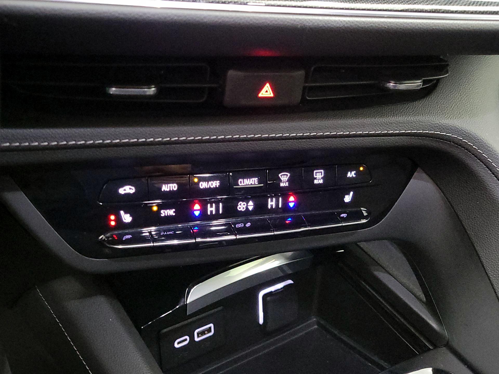 Thumbnail: 2023 Buick Envision - 16