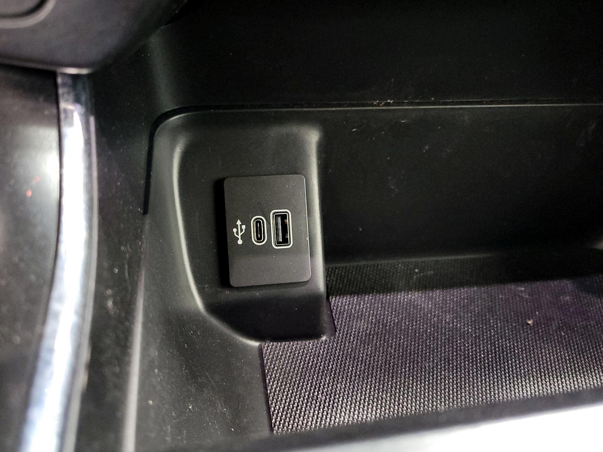 Thumbnail: 2025 Ford F-150 - 18