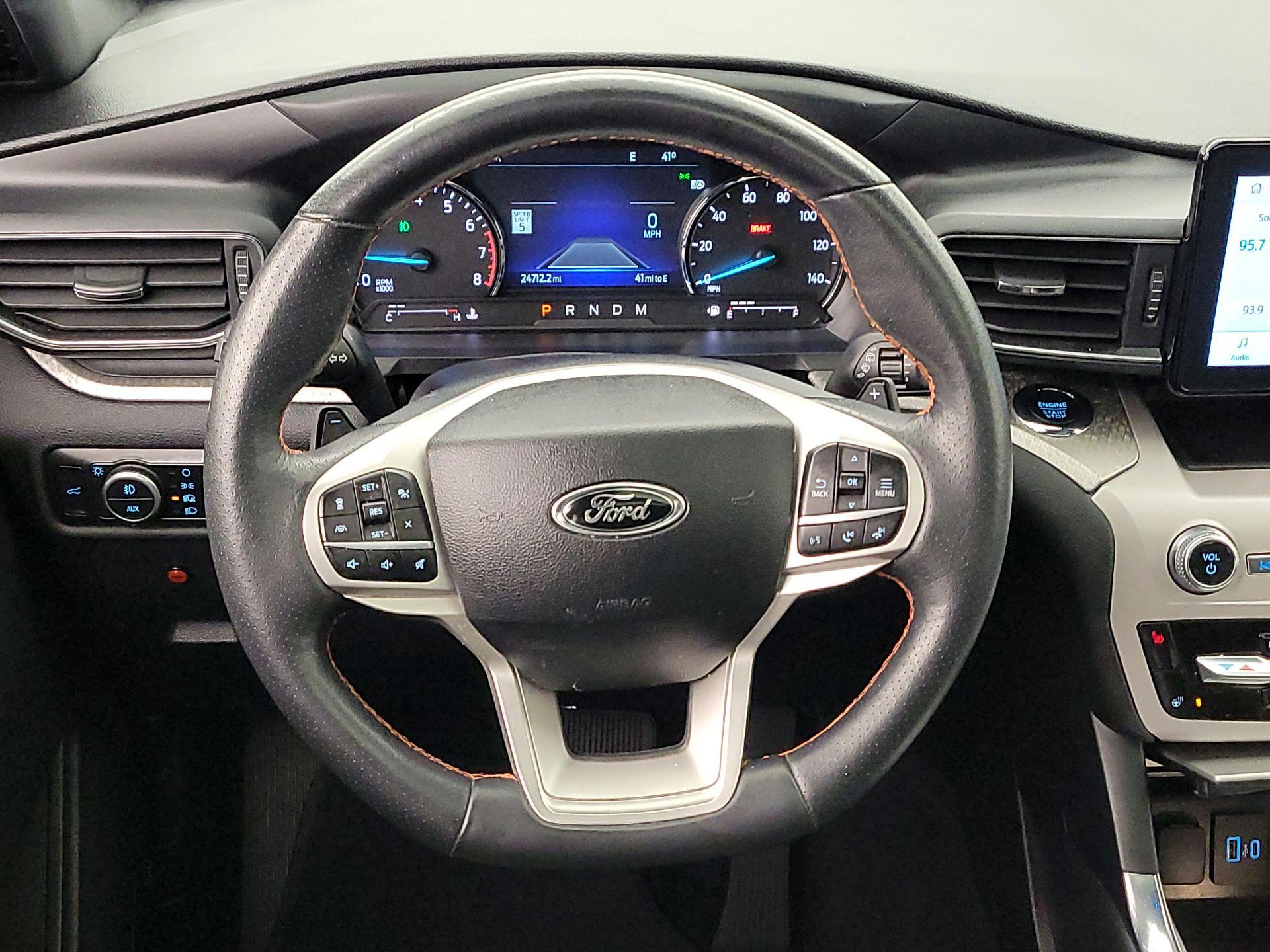 Thumbnail: 2023 Ford Explorer - 10