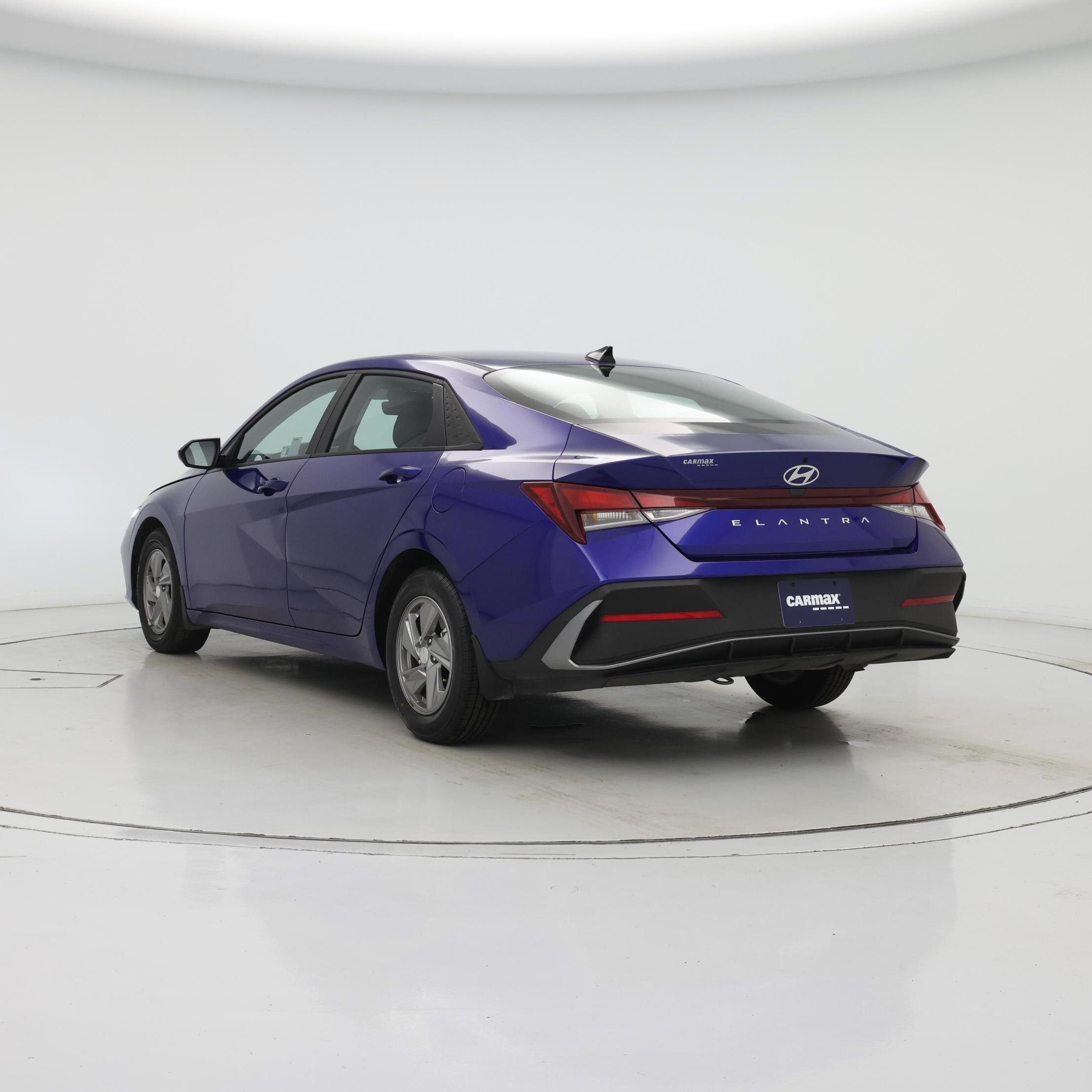 Thumbnail: 2025 Hyundai Elantra - 2