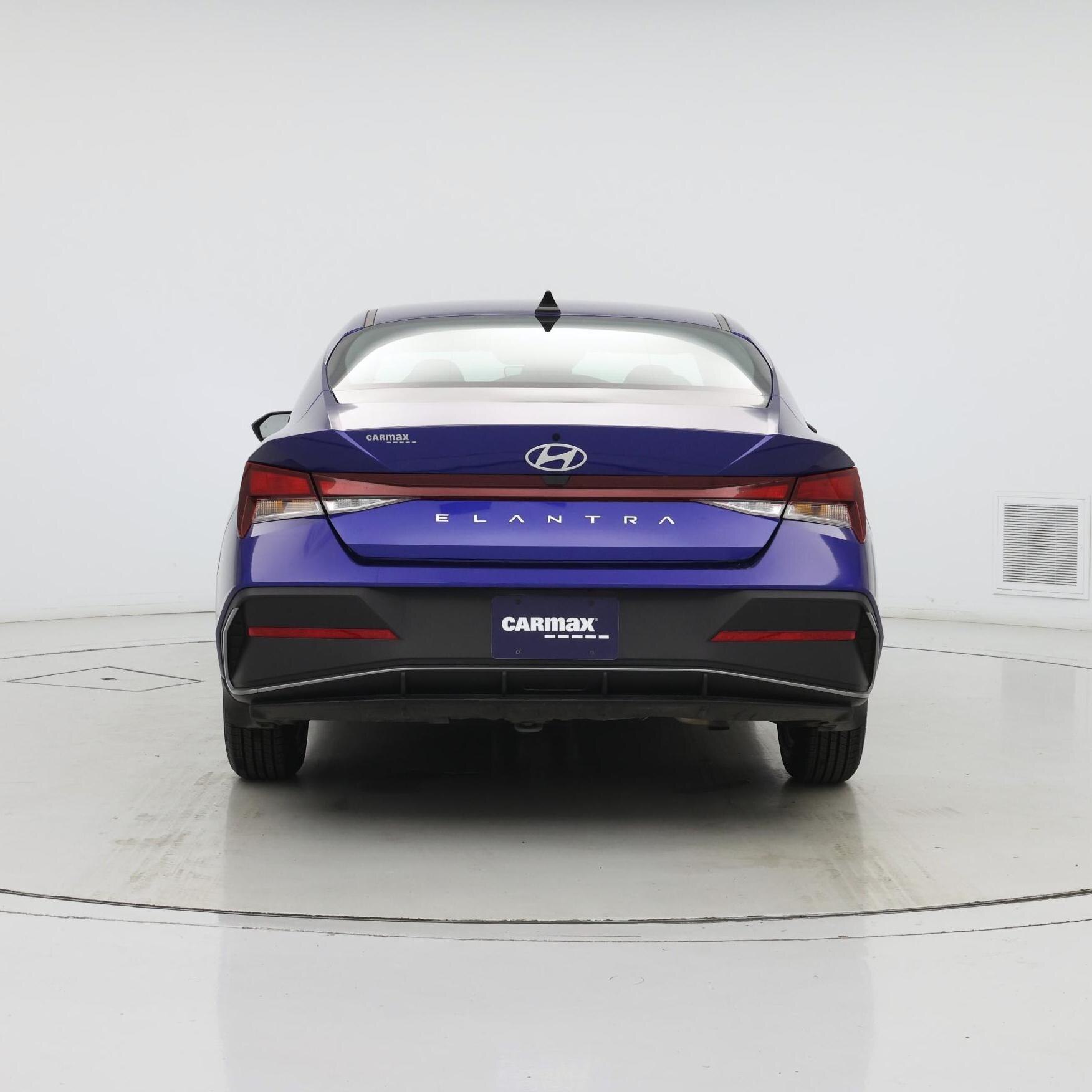 Thumbnail: 2025 Hyundai Elantra - 6