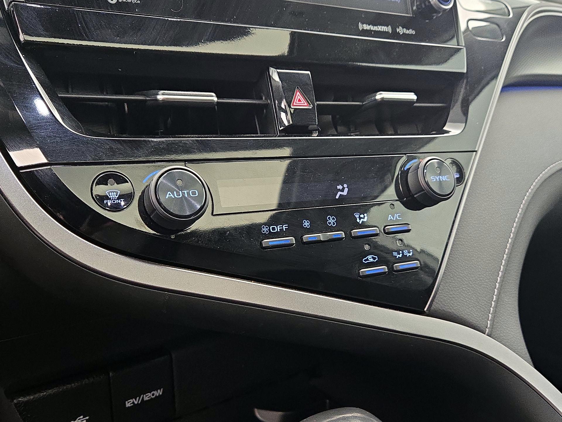 Thumbnail: 2023 Toyota Camry - 16