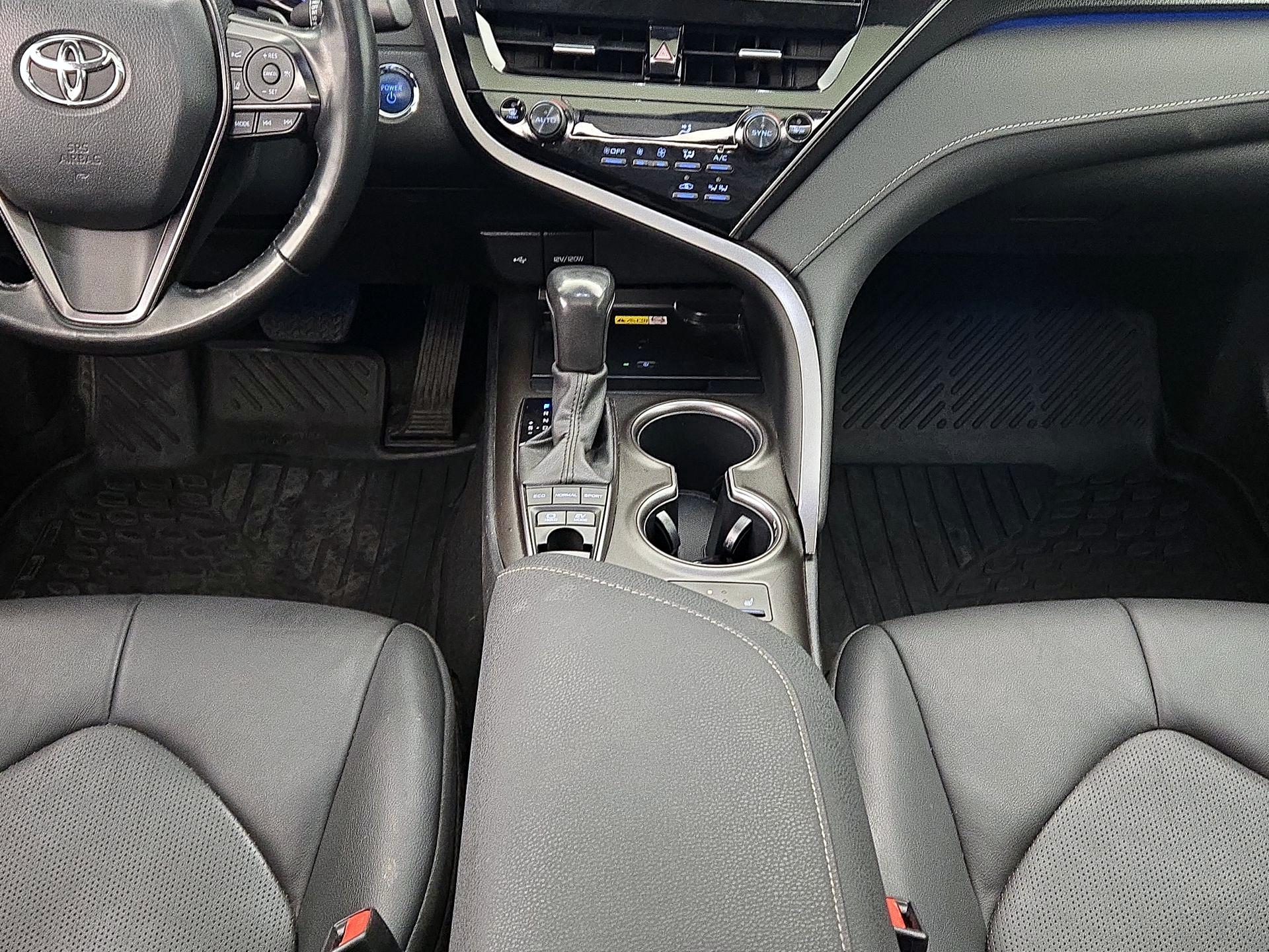 Thumbnail: 2023 Toyota Camry - 17