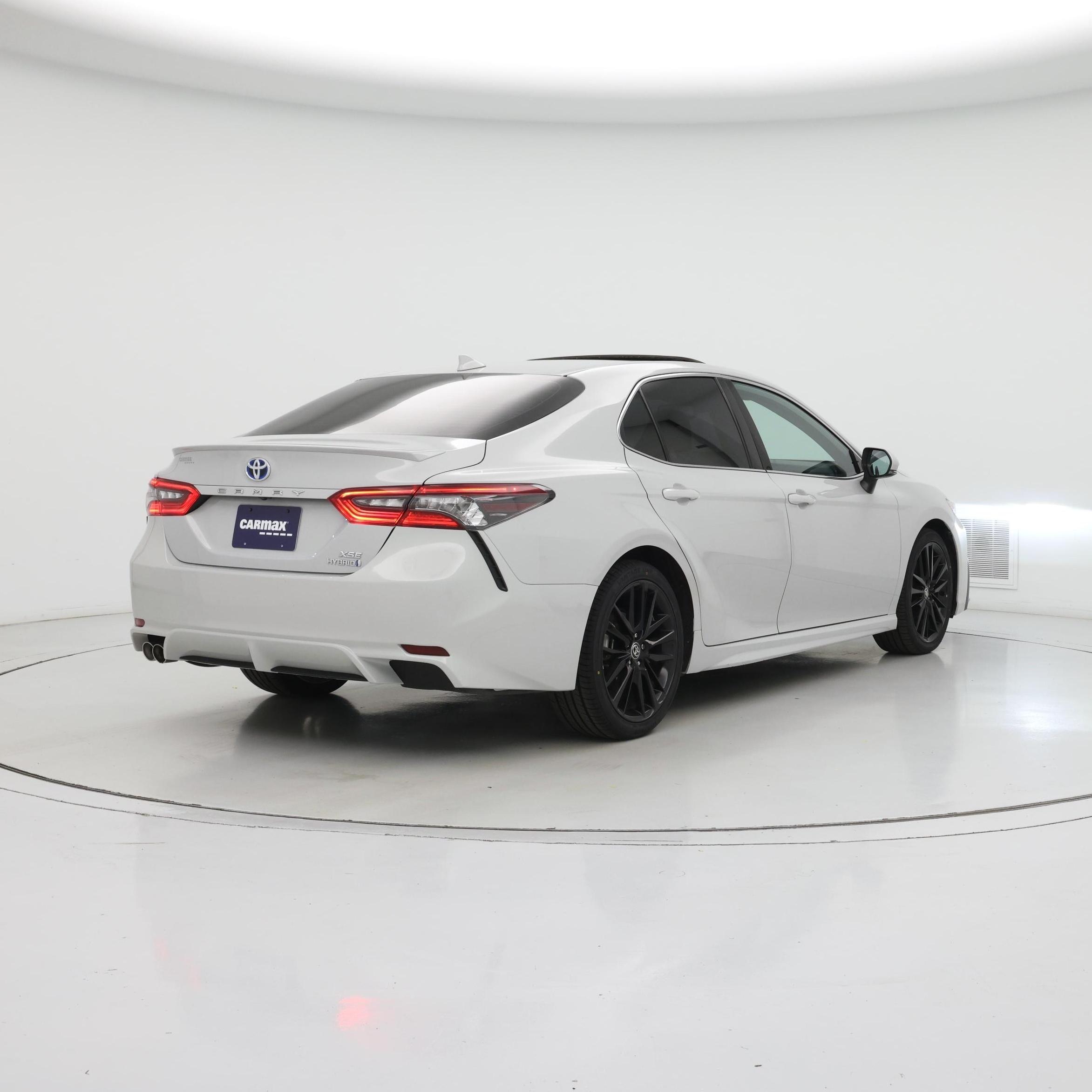 Thumbnail: 2023 Toyota Camry - 8