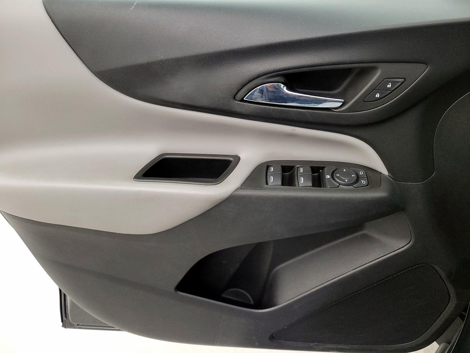 Thumbnail: 2022 Chevrolet Equinox - 12