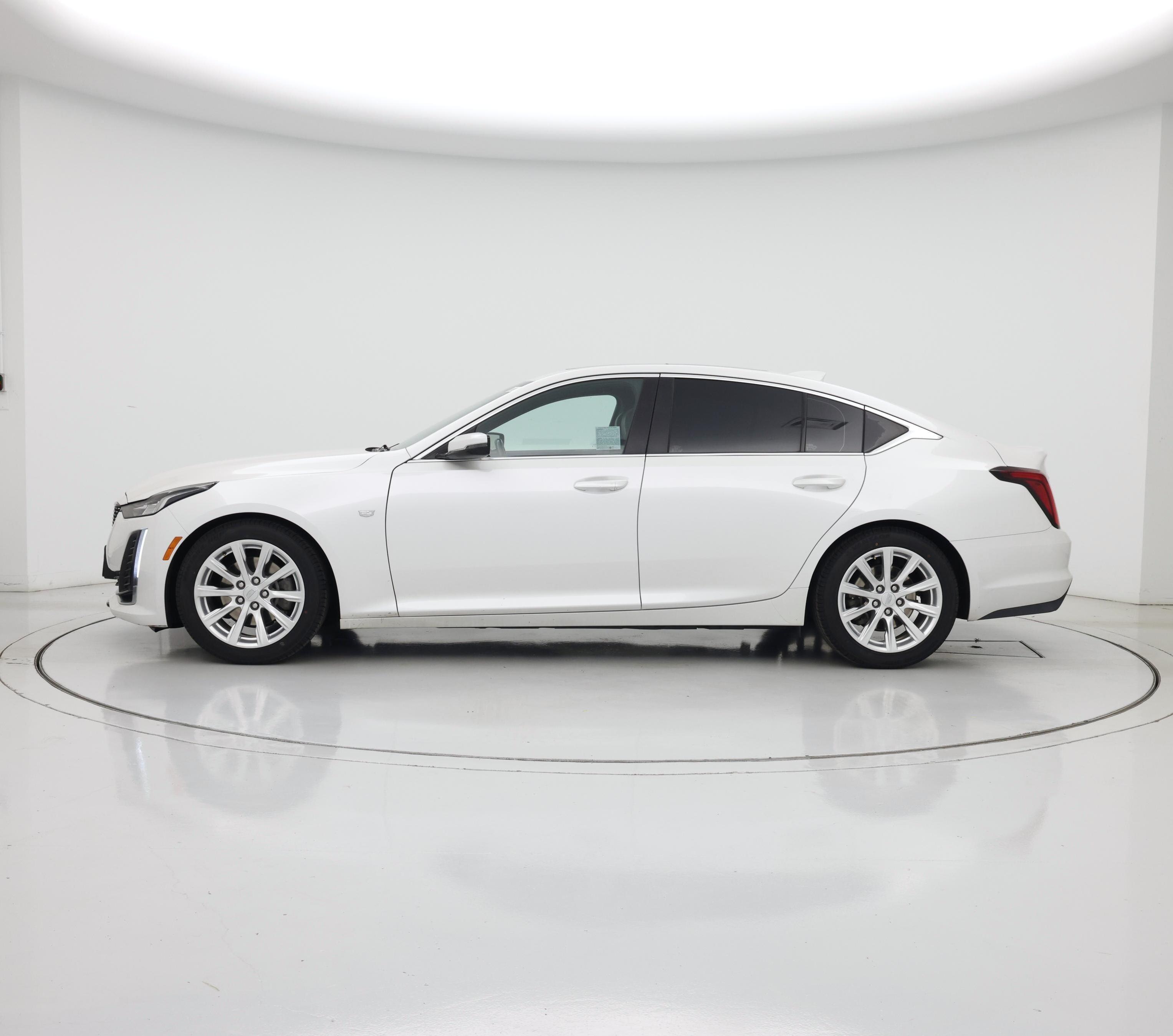 Thumbnail: 2021 Cadillac CT5 - 3