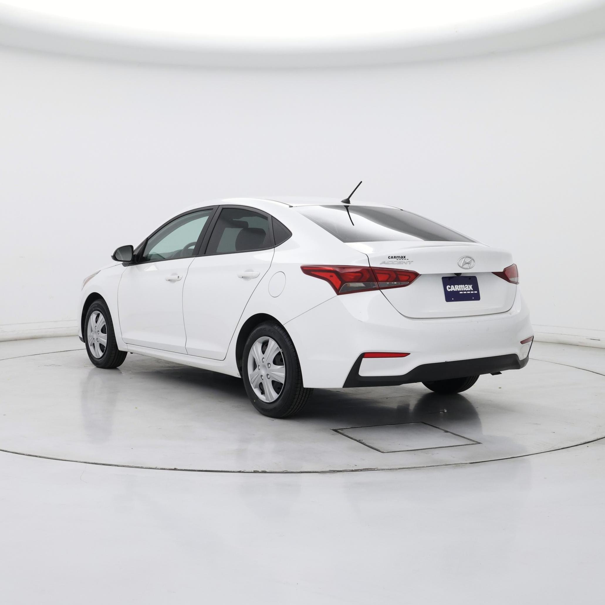 Thumbnail: 2022 Hyundai Accent - 2