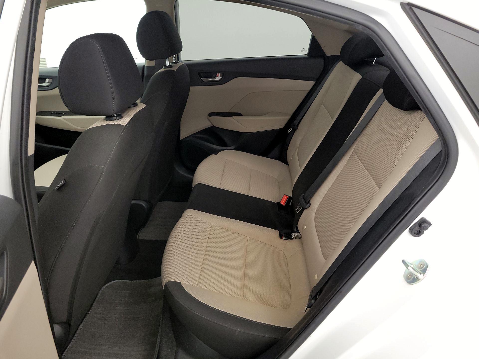 Thumbnail: 2022 Hyundai Accent - 19