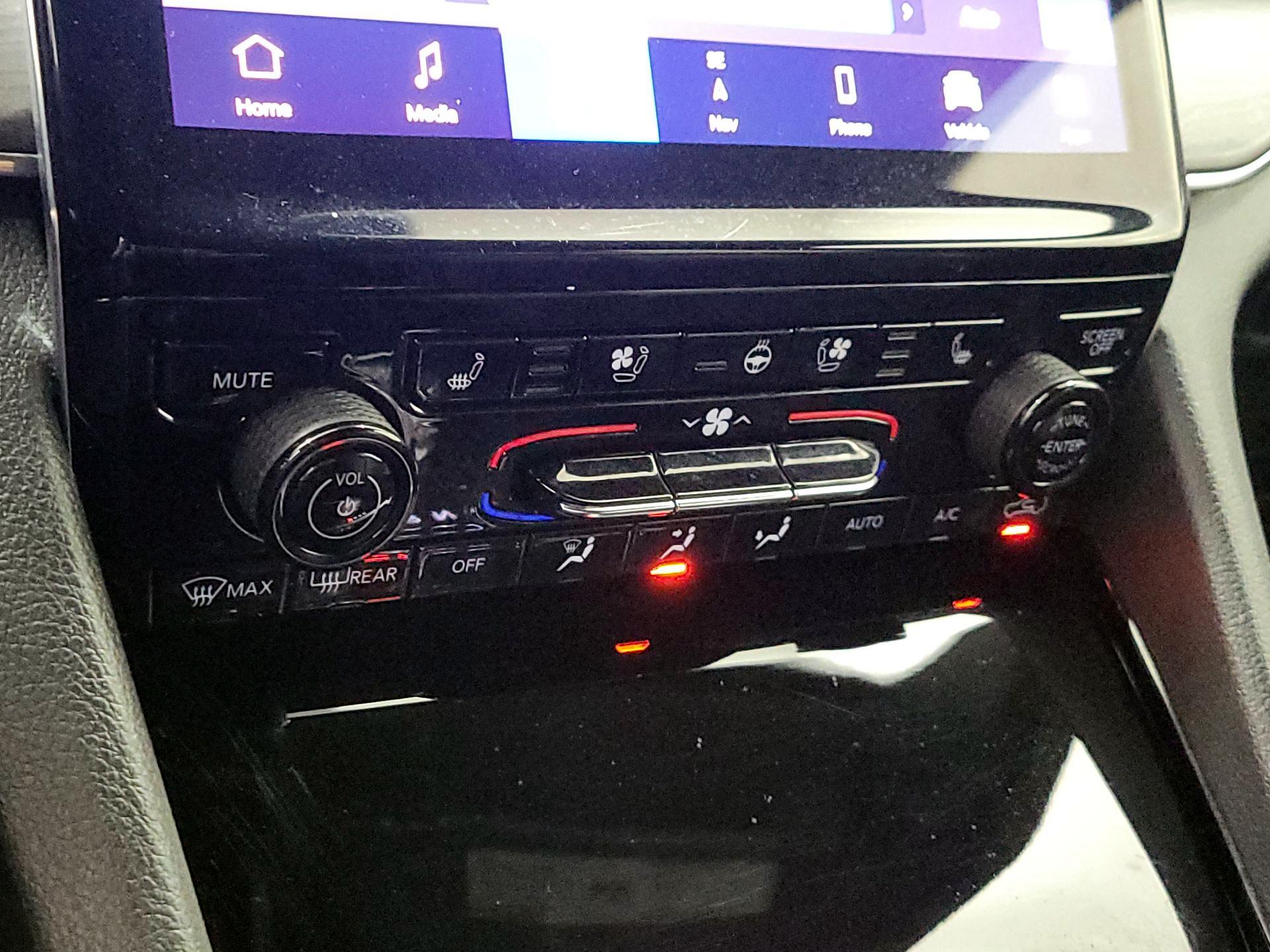 Thumbnail: 2023 Jeep Grand Cherokee L - 17