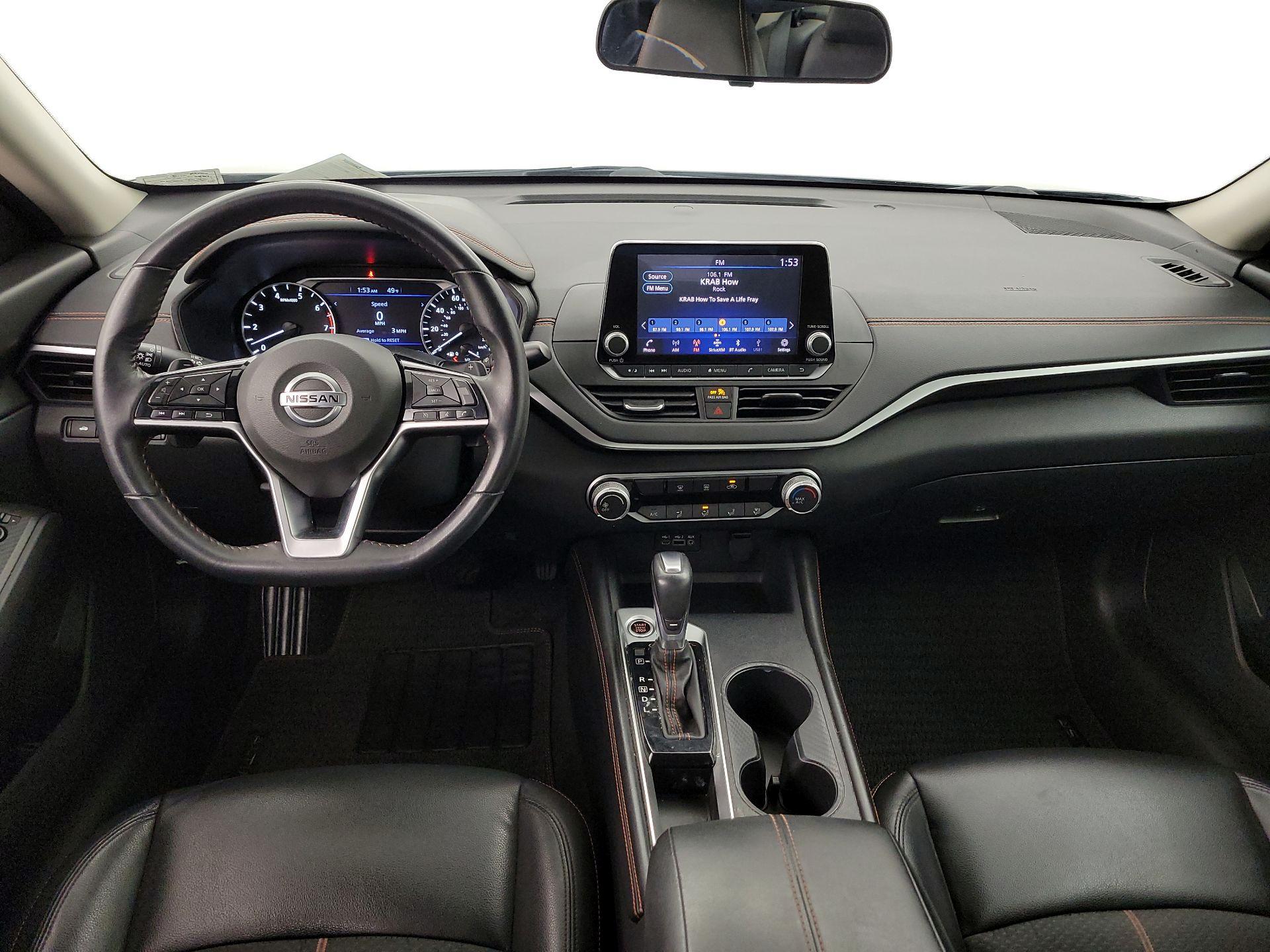 Thumbnail: 2020 Nissan Altima - 9
