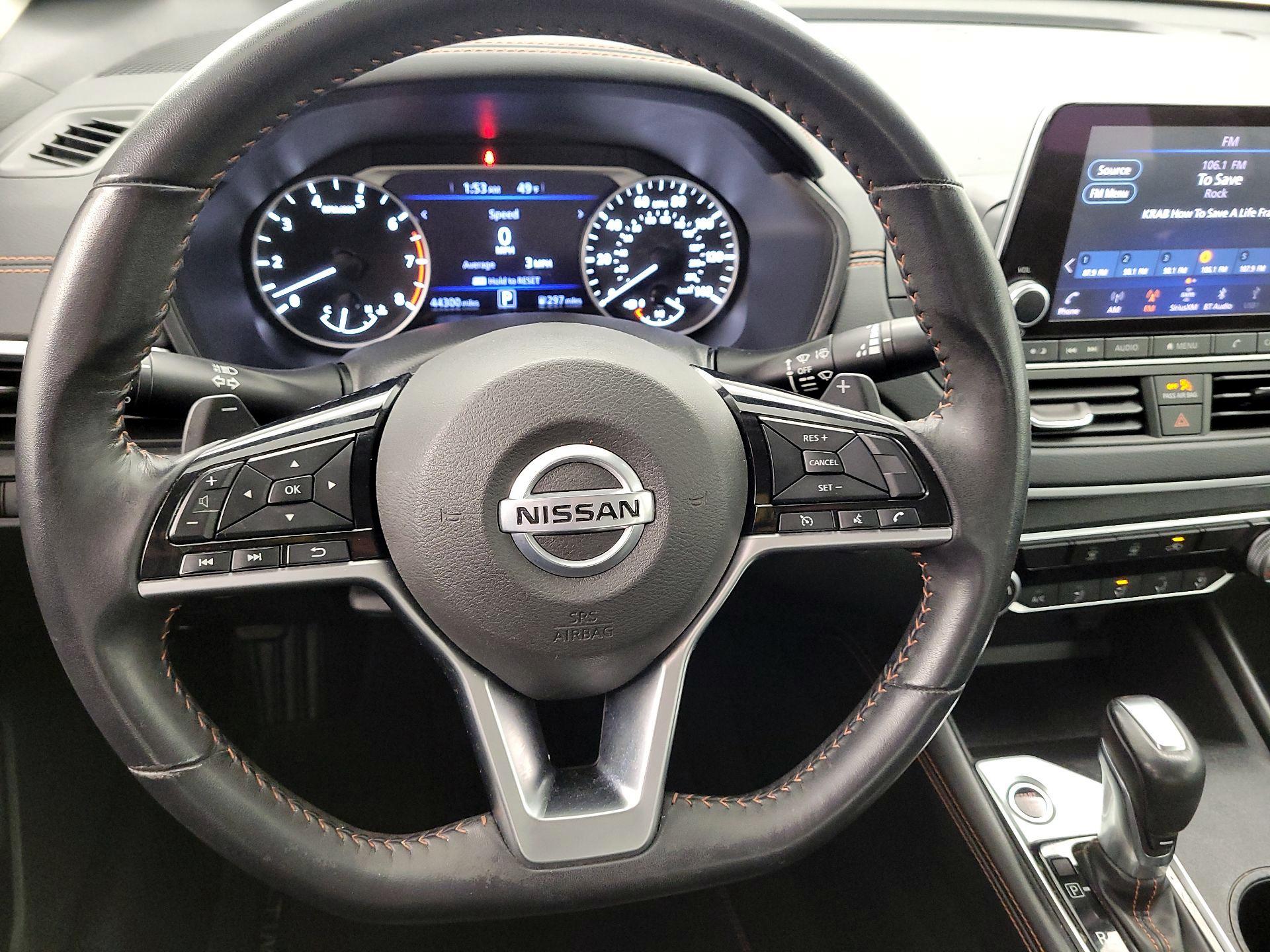 Thumbnail: 2020 Nissan Altima - 10