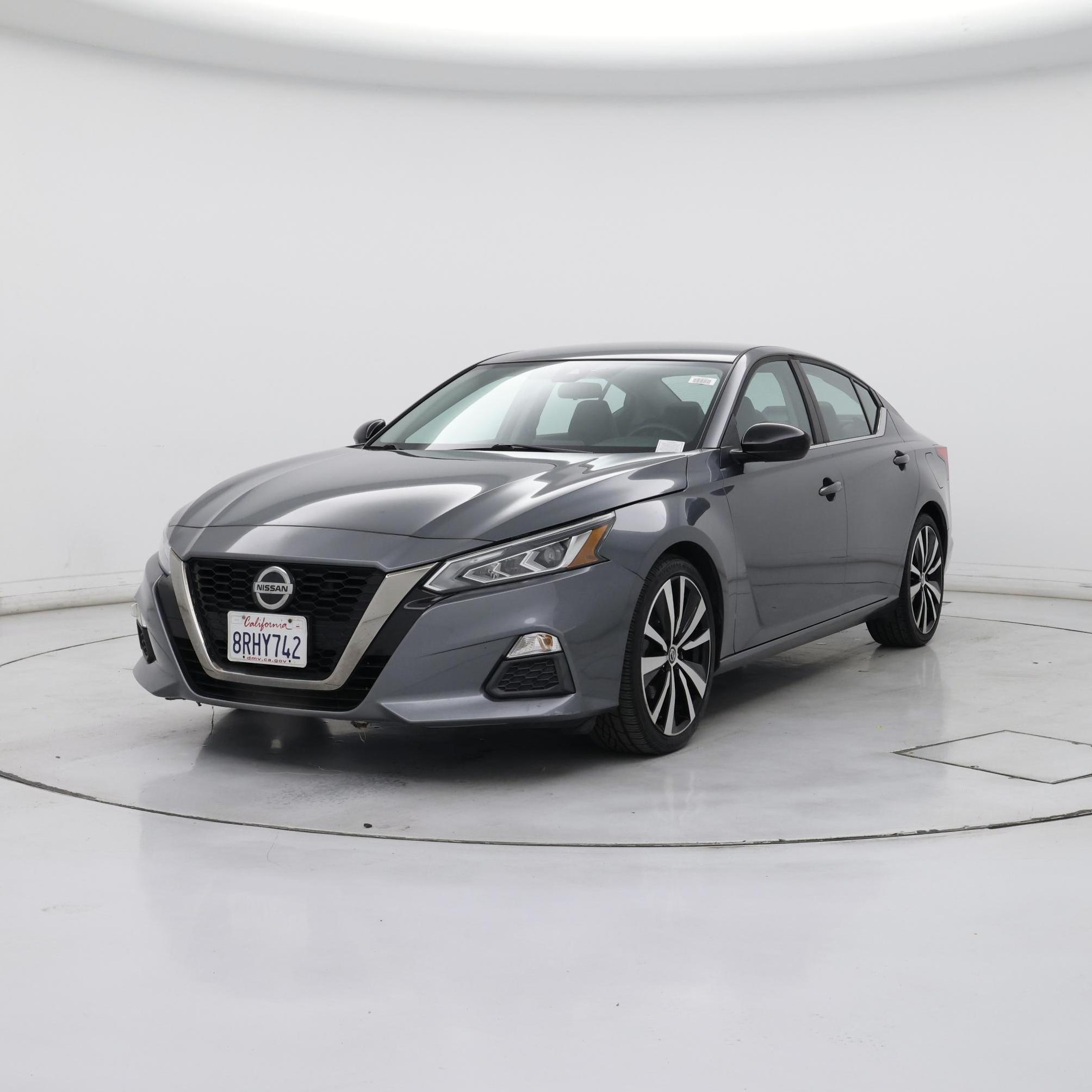 Thumbnail: 2020 Nissan Altima - 4