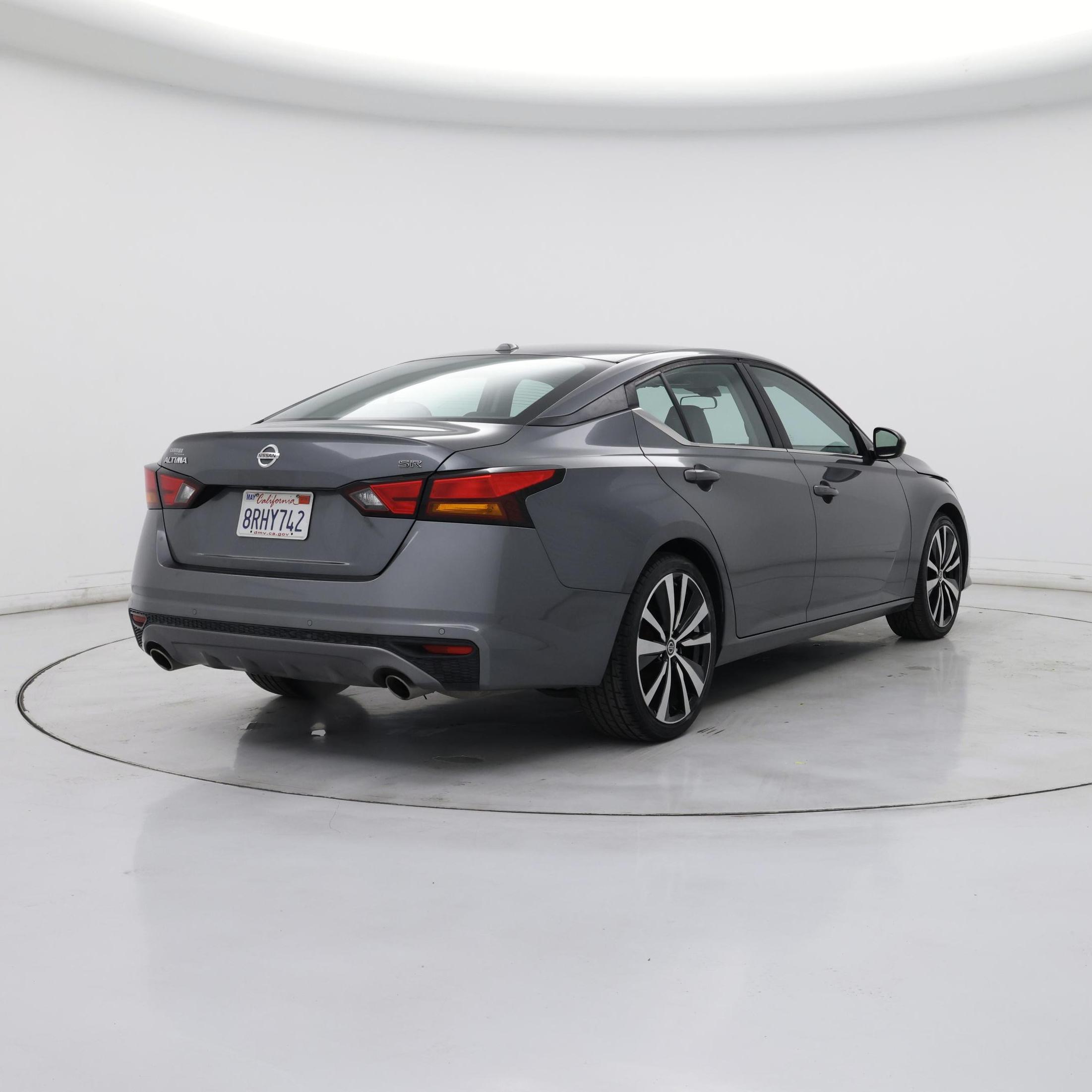 Thumbnail: 2020 Nissan Altima - 8