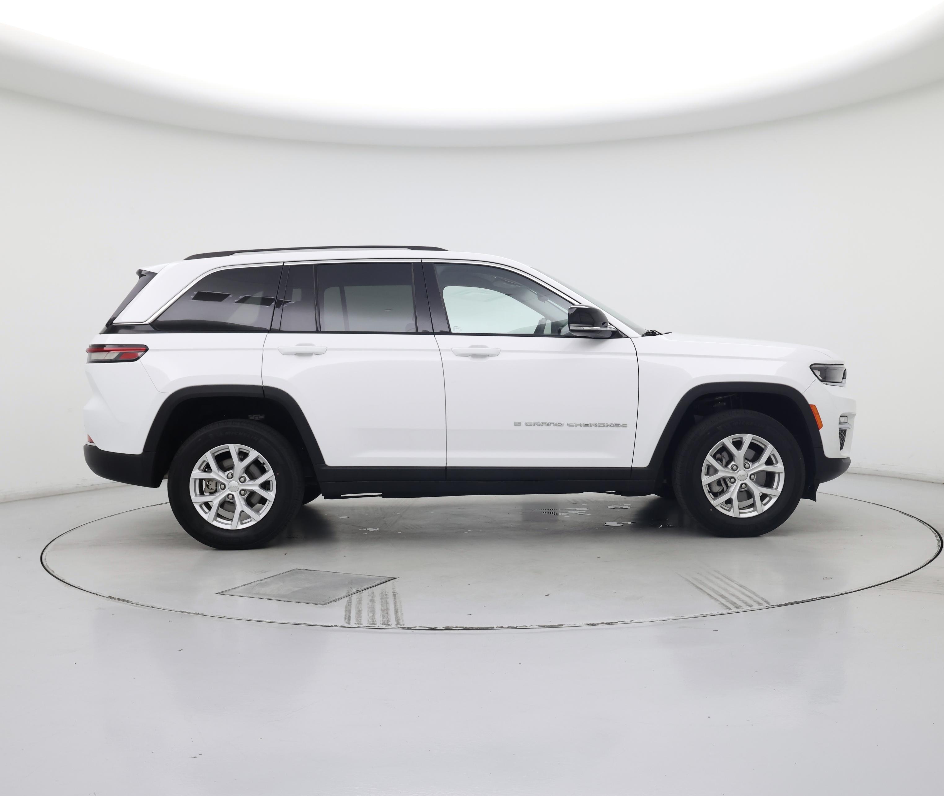 Thumbnail: 2023 Jeep Grand Cherokee - 7