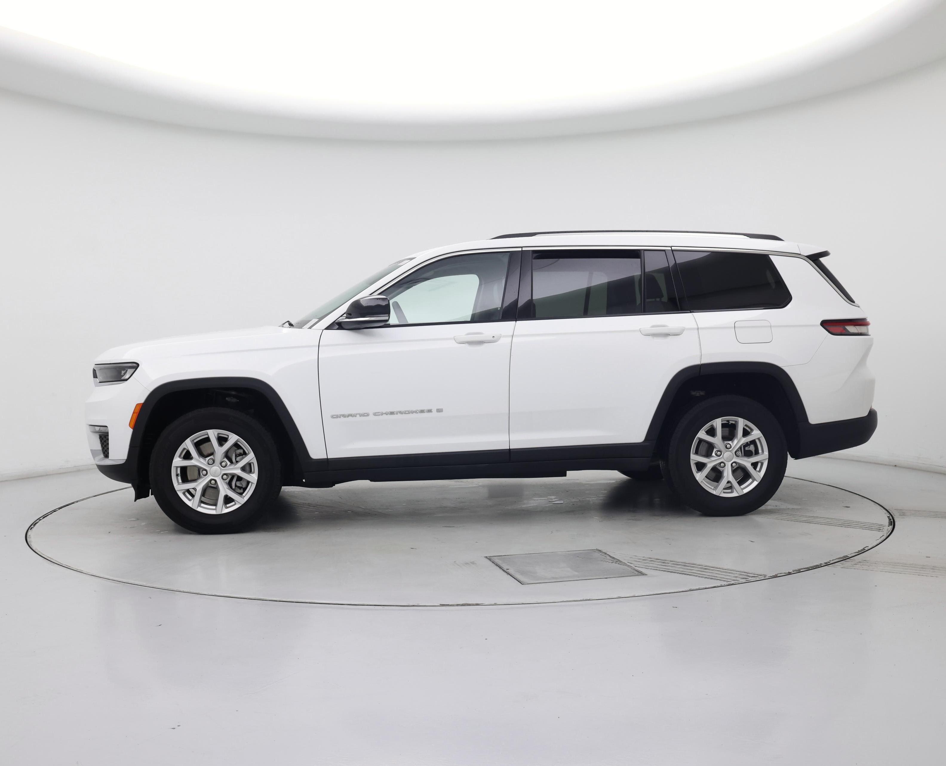 Thumbnail: 2023 Jeep Grand Cherokee L - 3