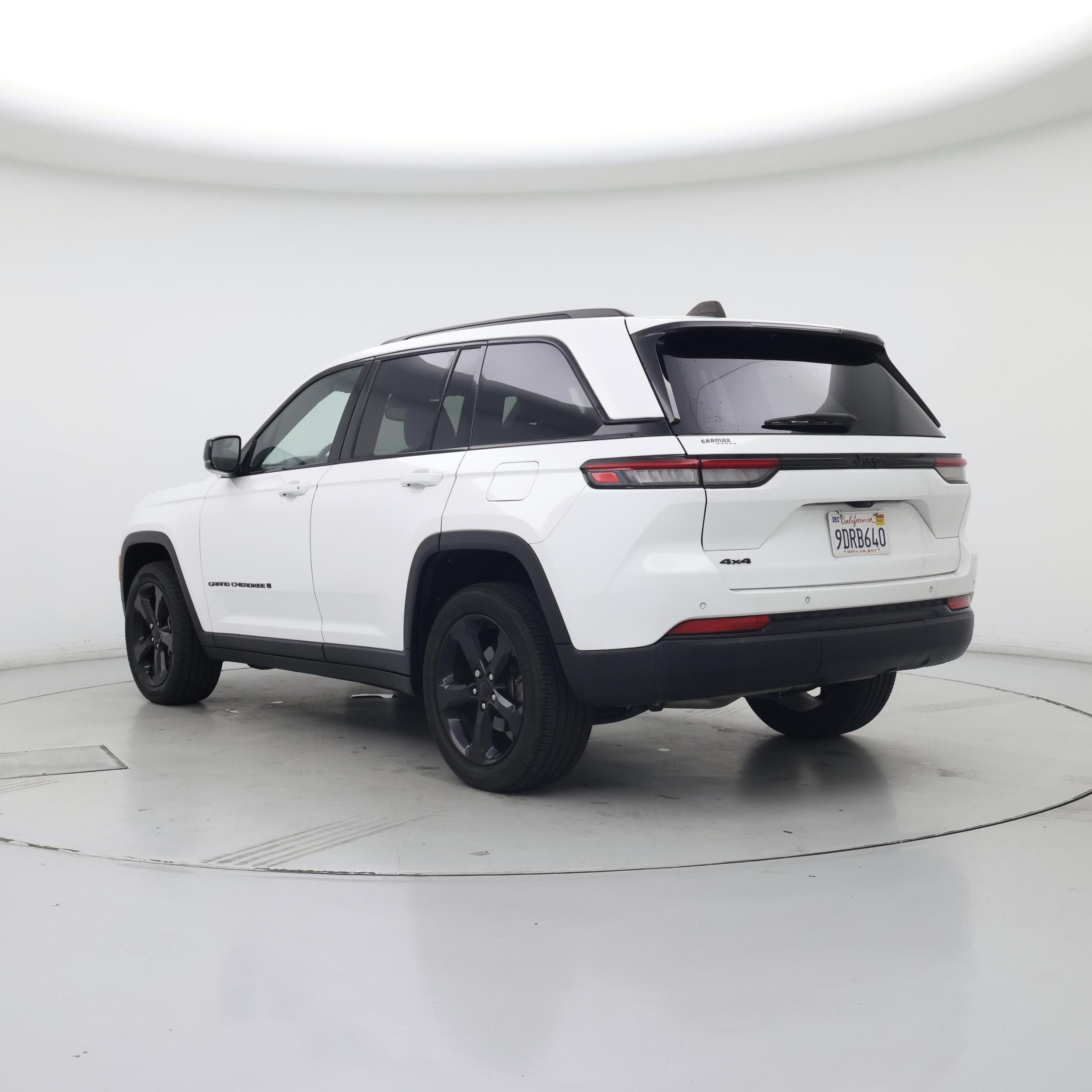 Thumbnail: 2023 Jeep Grand Cherokee - 2