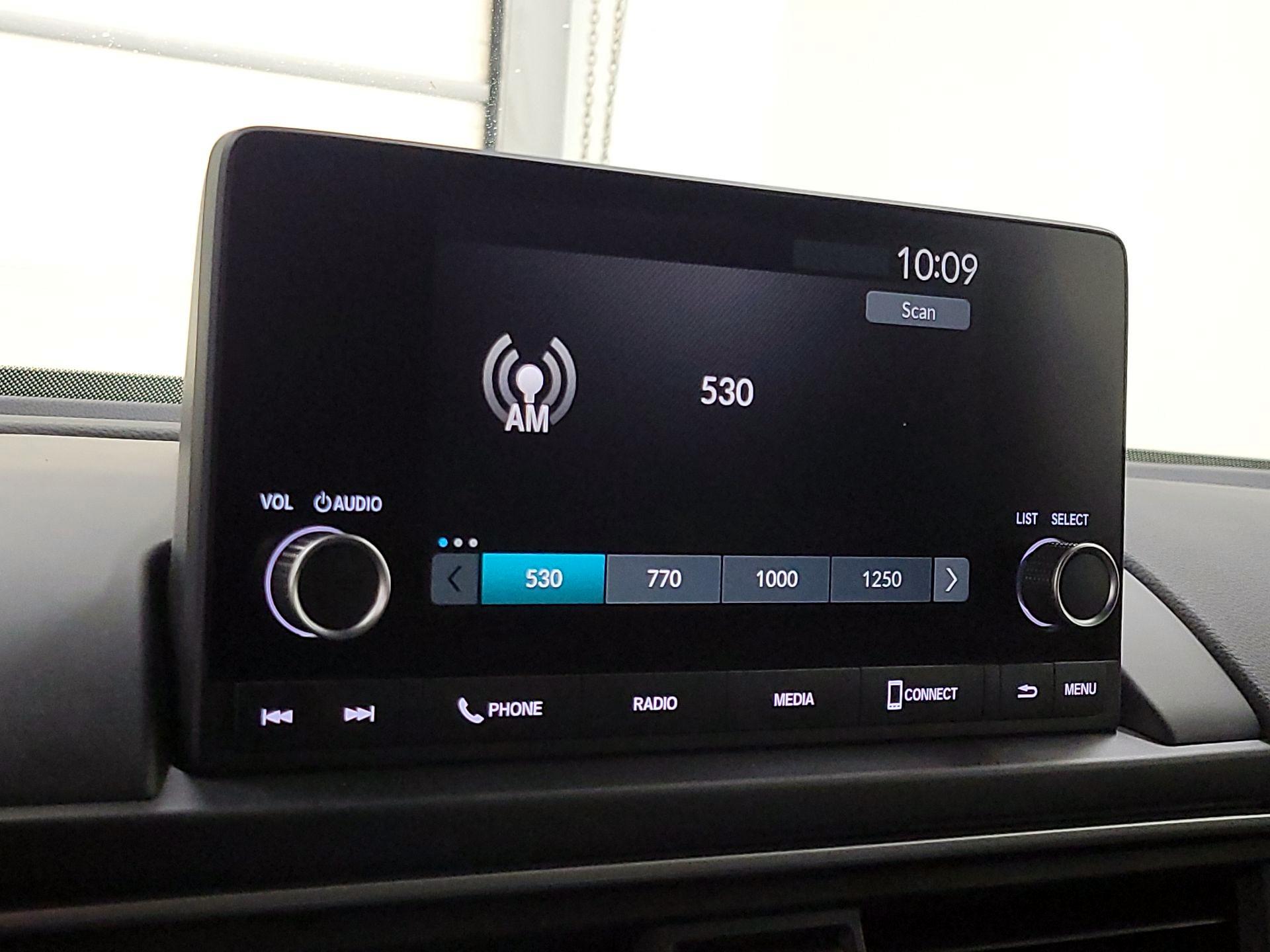 Thumbnail: 2025 Honda Pilot - 15