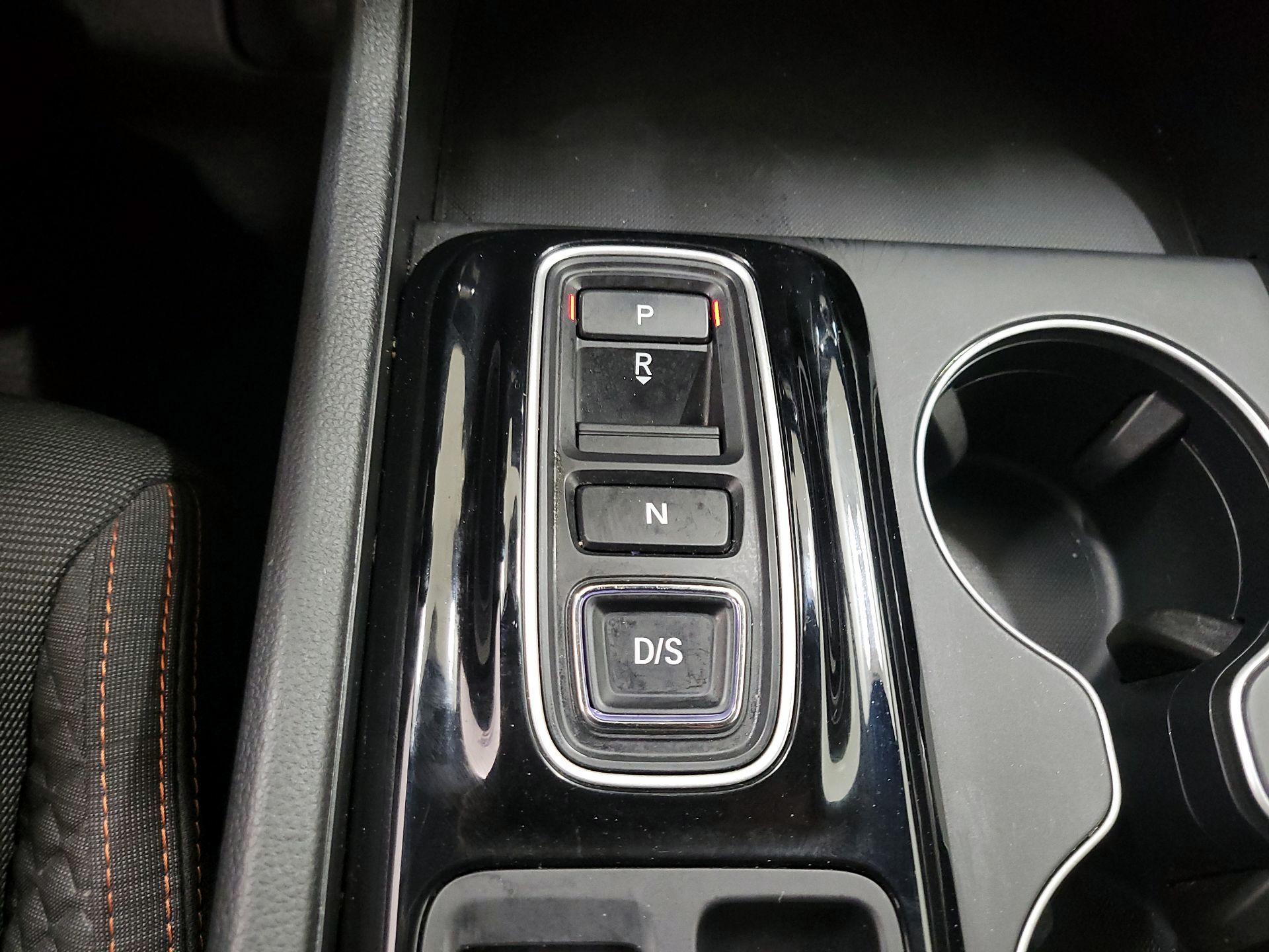 Thumbnail: 2025 Honda Pilot - 17