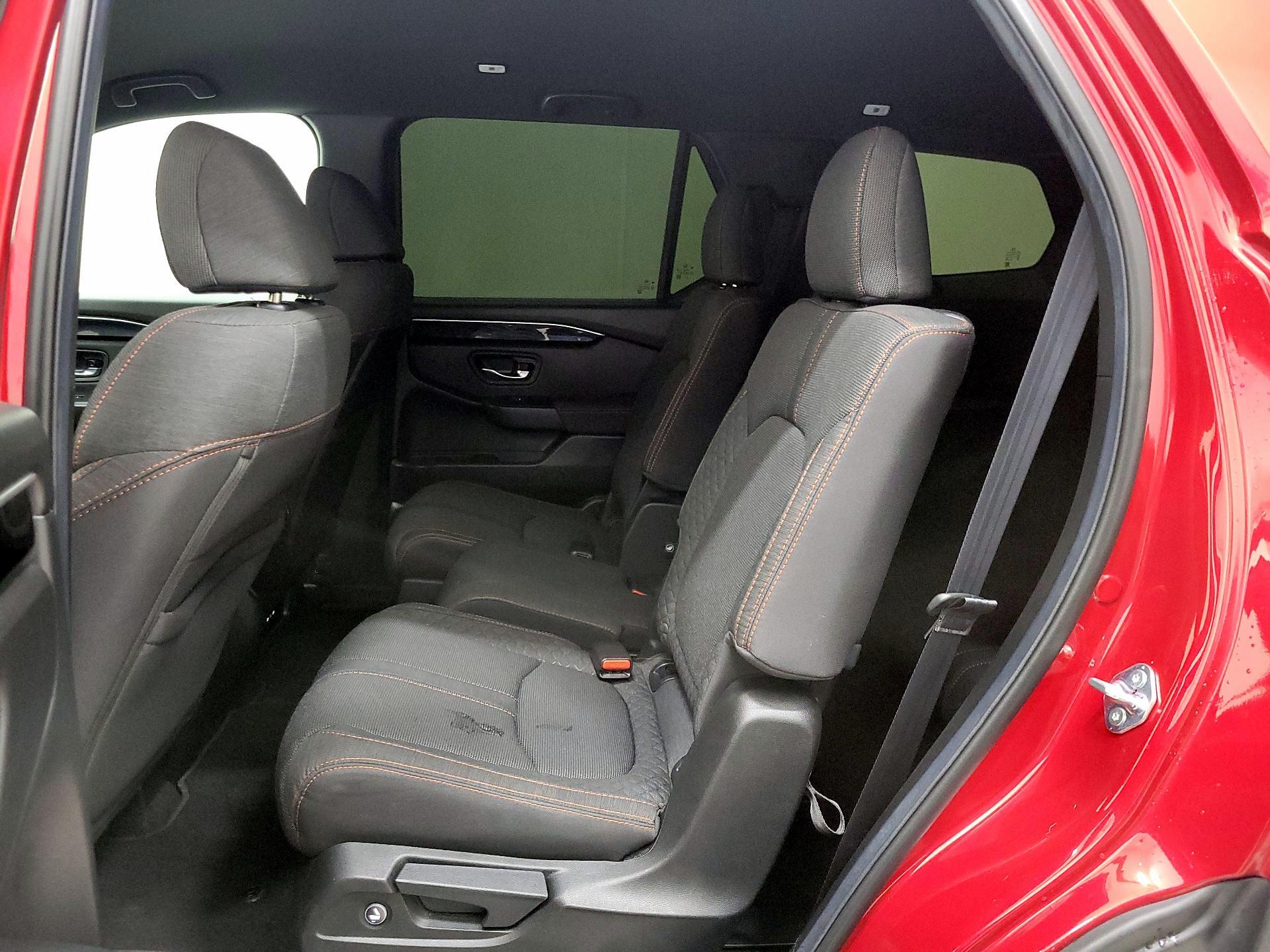 Thumbnail: 2025 Honda Pilot - 19