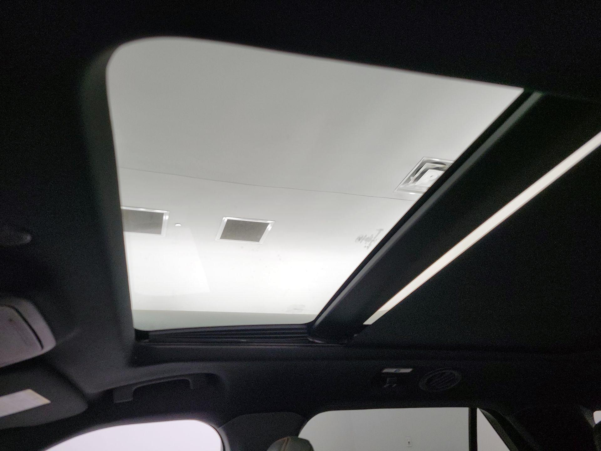 Thumbnail: 2023 Ford Explorer - 20