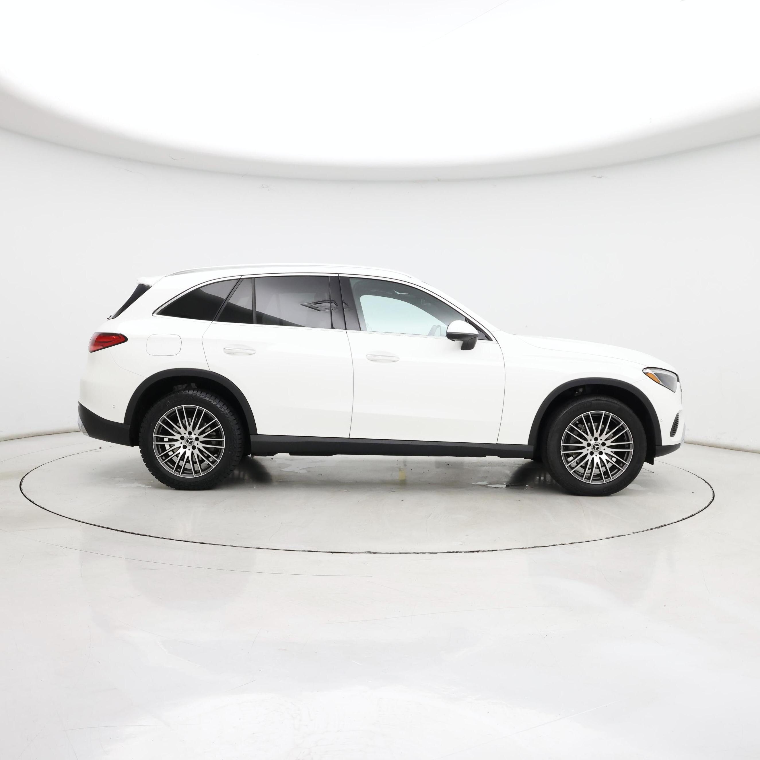 Thumbnail: 2024 Mercedes-Benz GLC - 7