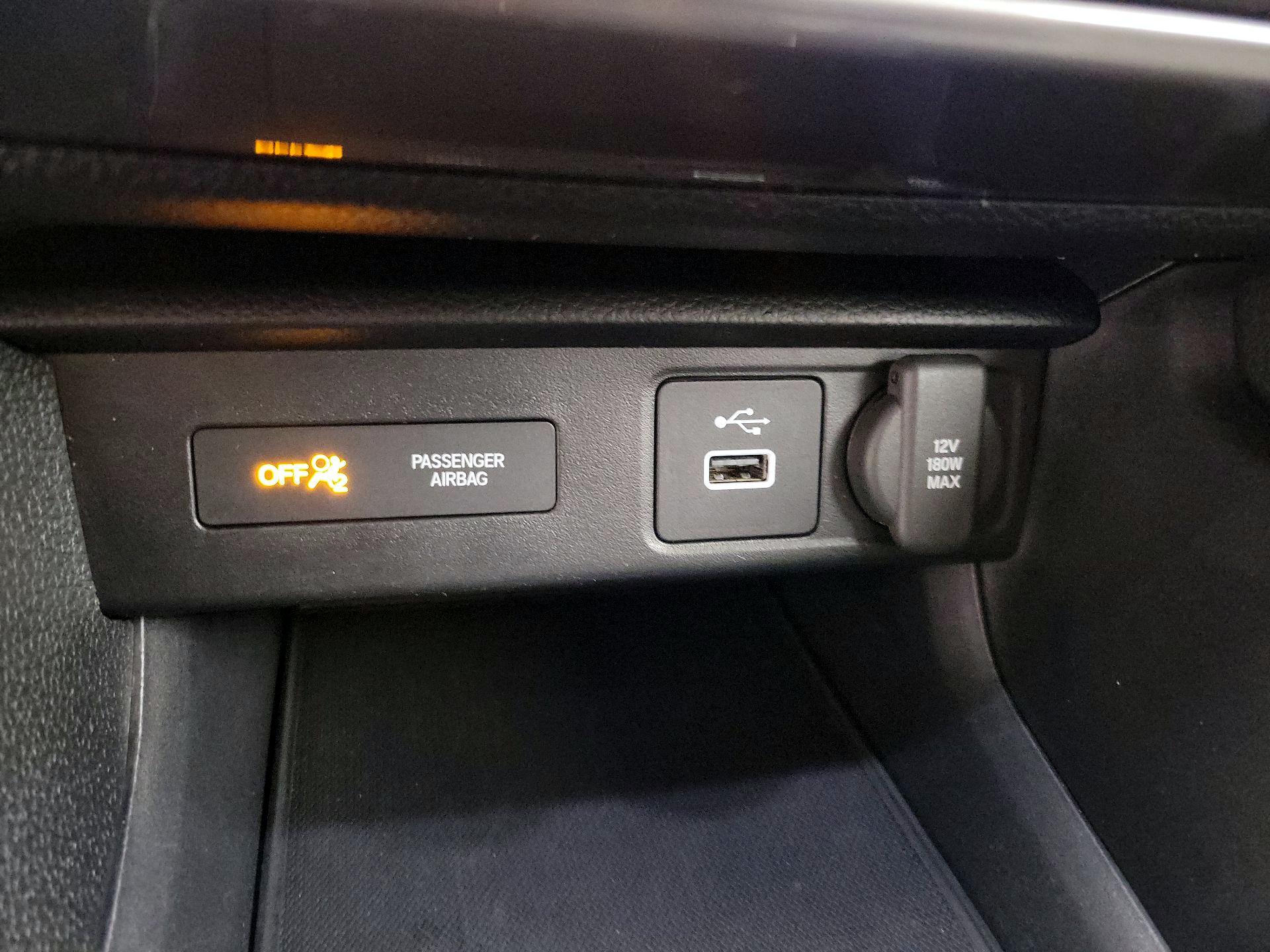 Thumbnail: 2025 Acura Integra - 18