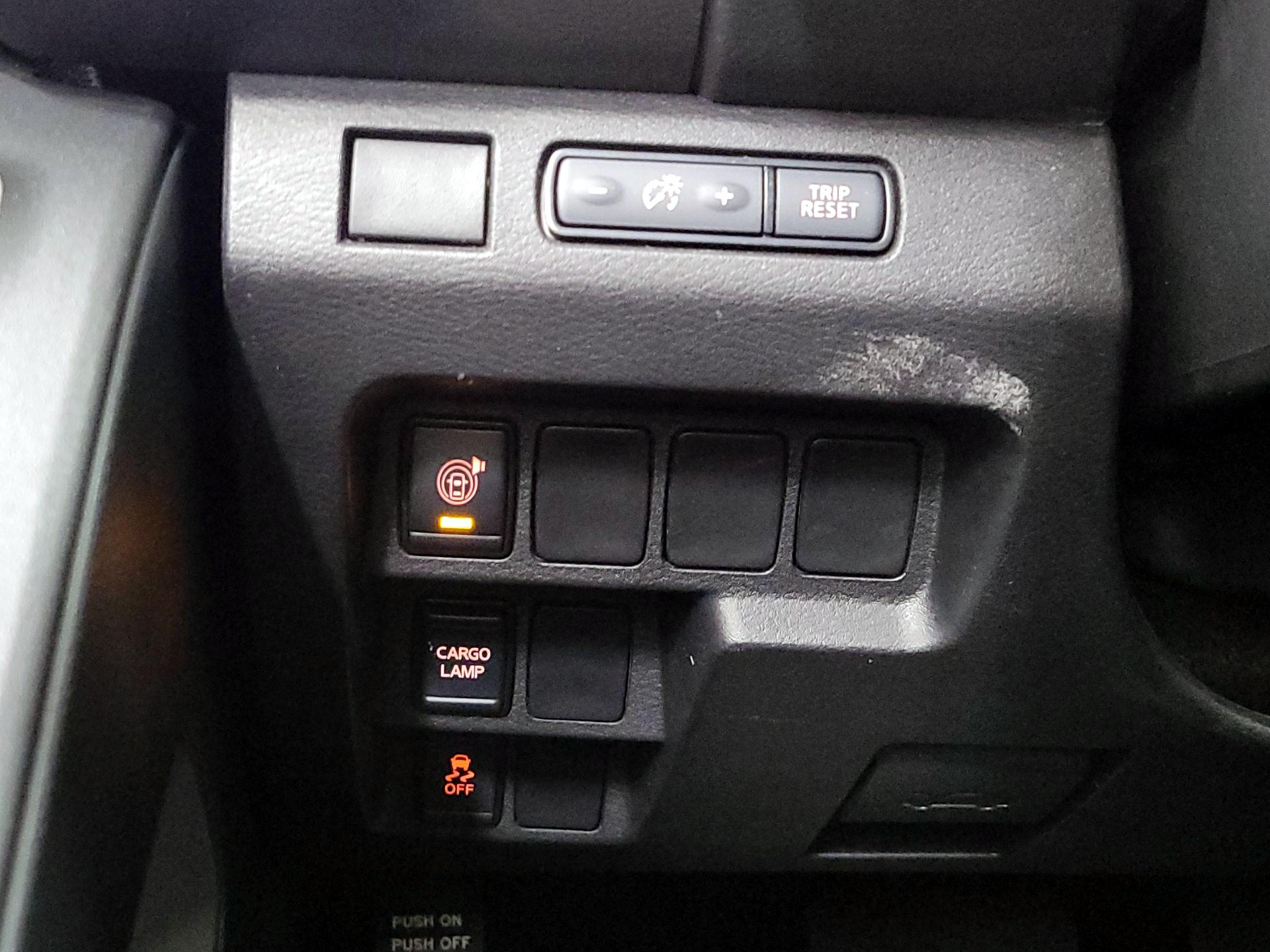 Thumbnail: 2025 Nissan Frontier - 13