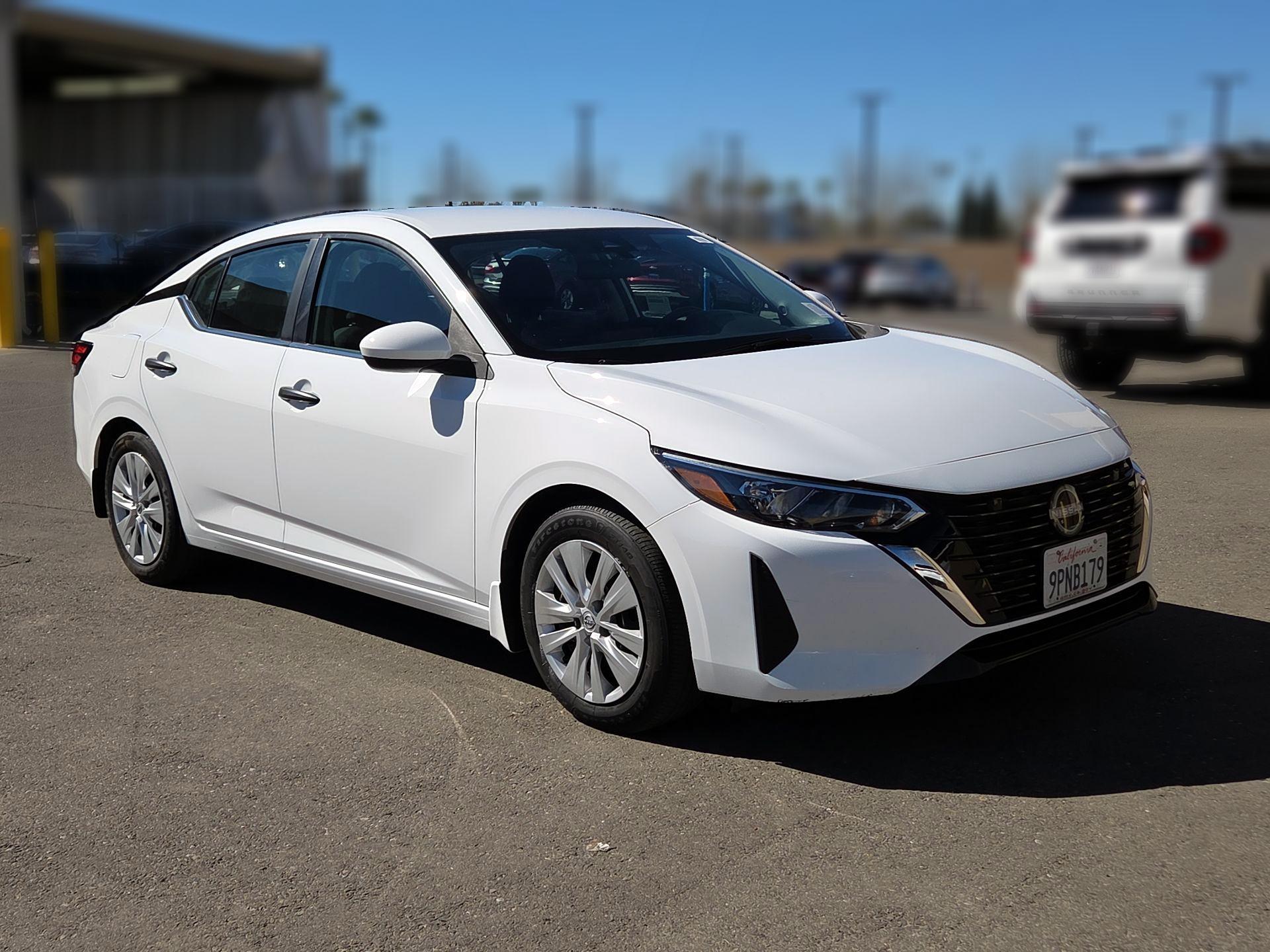 Thumbnail: 2025 Nissan Sentra - 1