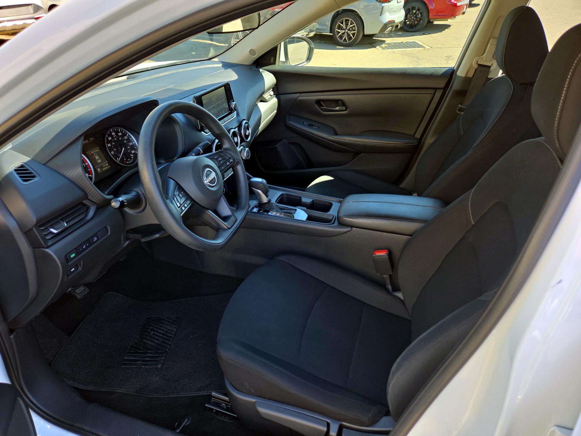 Thumbnail: 2025 Nissan Sentra - 9