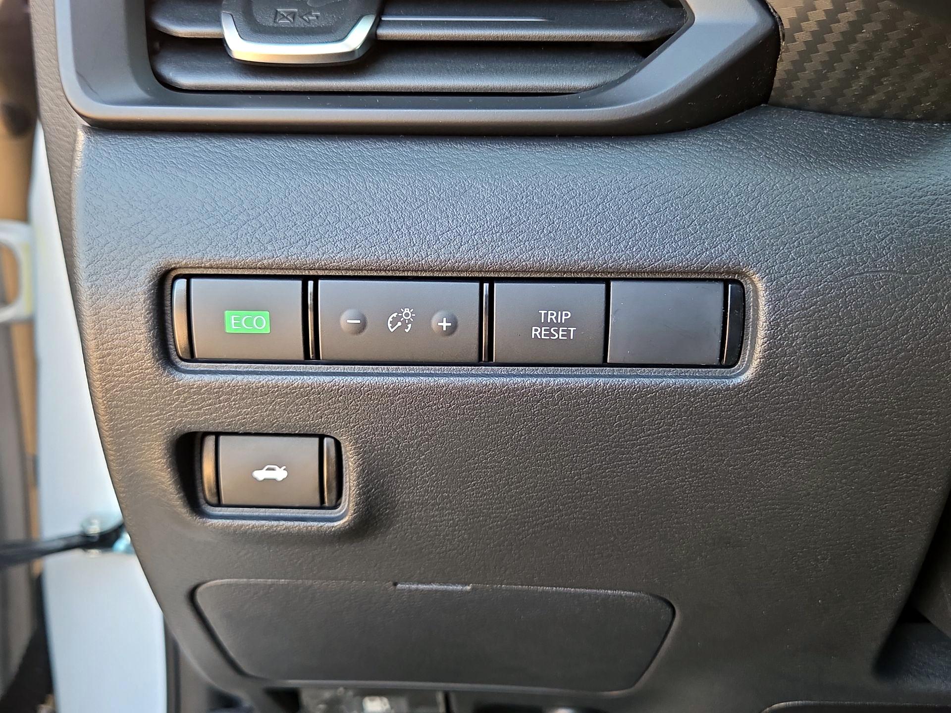 Thumbnail: 2025 Nissan Sentra - 11