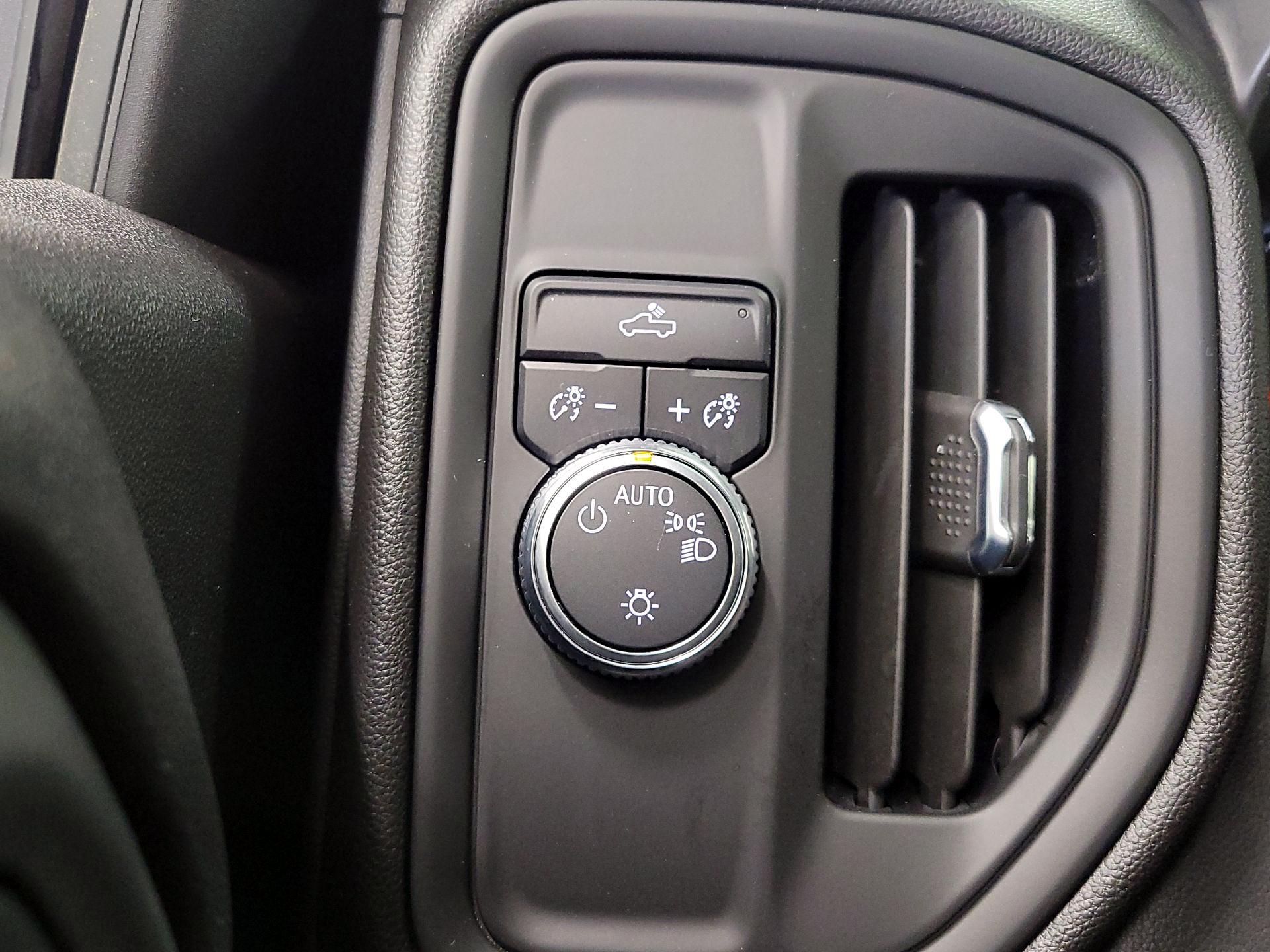 Thumbnail: 2024 GMC Sierra 1500 - 13