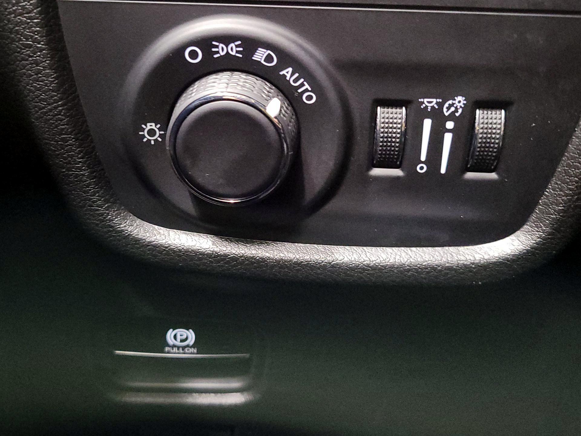 Thumbnail: 2023 Jeep Grand Cherokee - 13