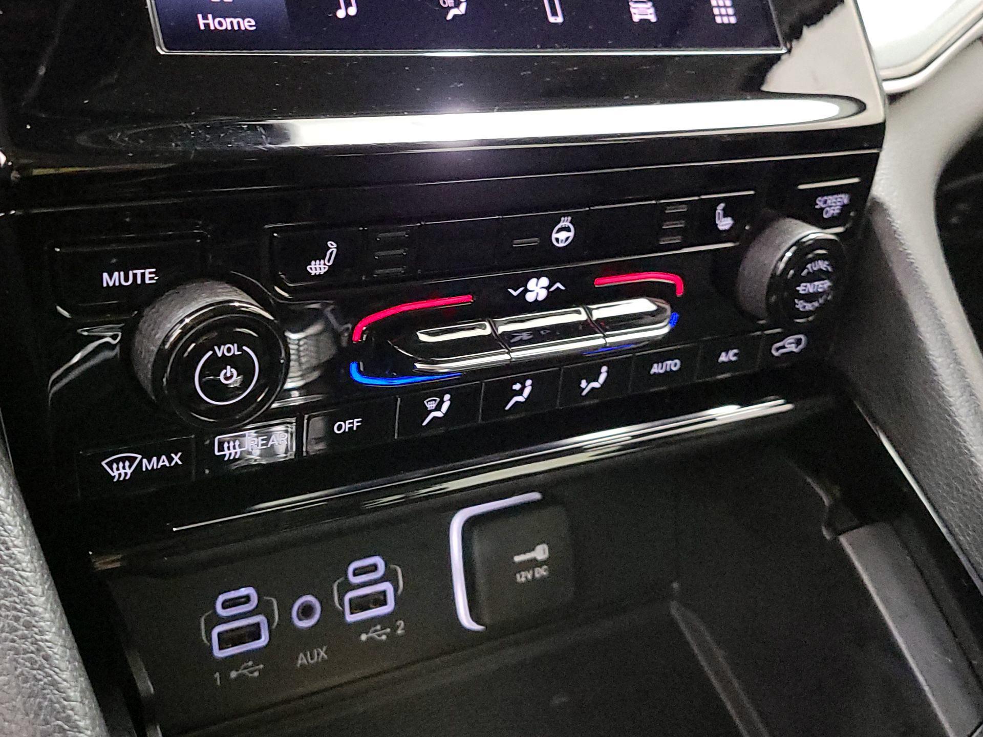 Thumbnail: 2023 Jeep Grand Cherokee - 16