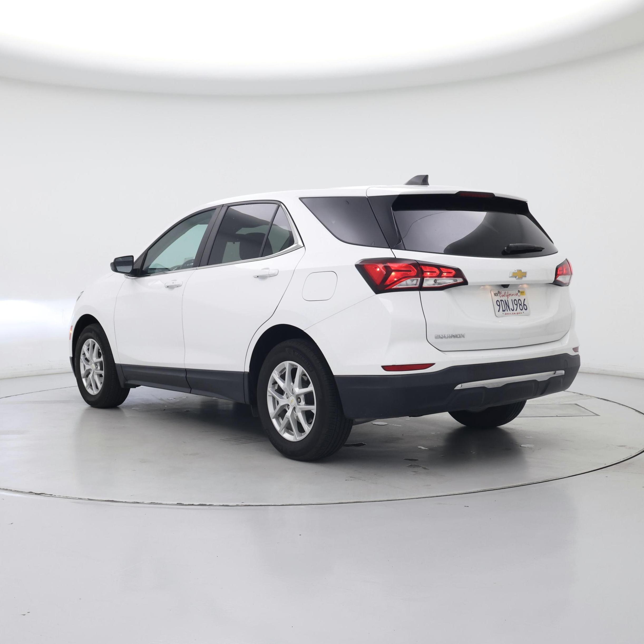 Thumbnail: 2022 Chevrolet Equinox - 2